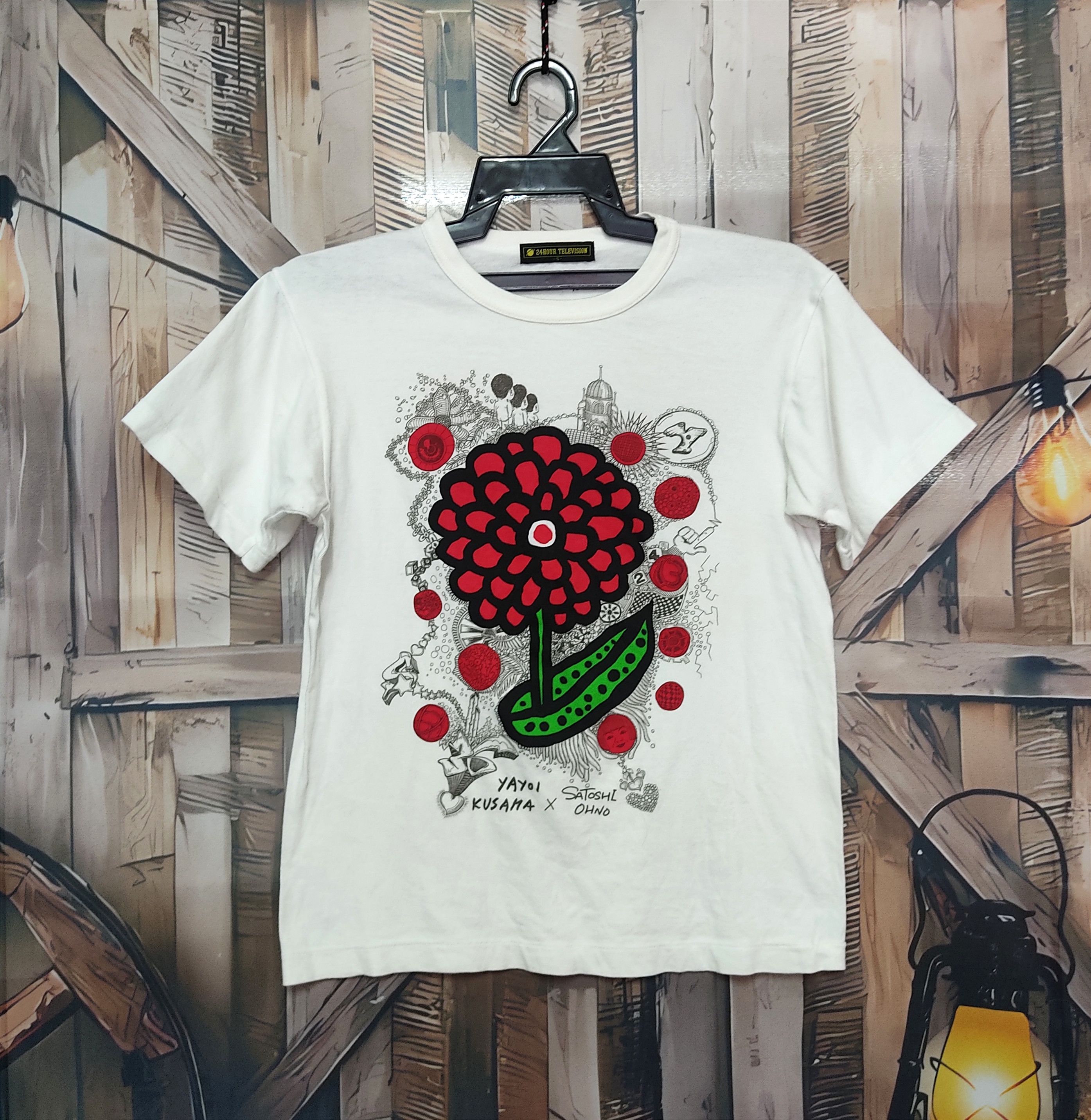 image of Vintage x Yayoi Kusama 24 Hour Television Yayoi Kusama X Satoshi Ohno T-Shirt in White (Size XS)