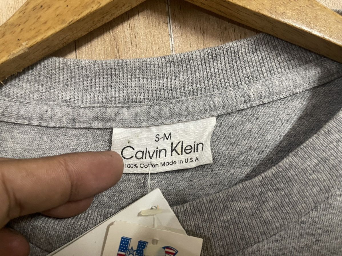 Calvin Klein 205W39NYC Vintage Calvin Klien LS T Shirt Size M Made in USA Spellout Size US M / EU 48-50 / 2 - 4 Thumbnail