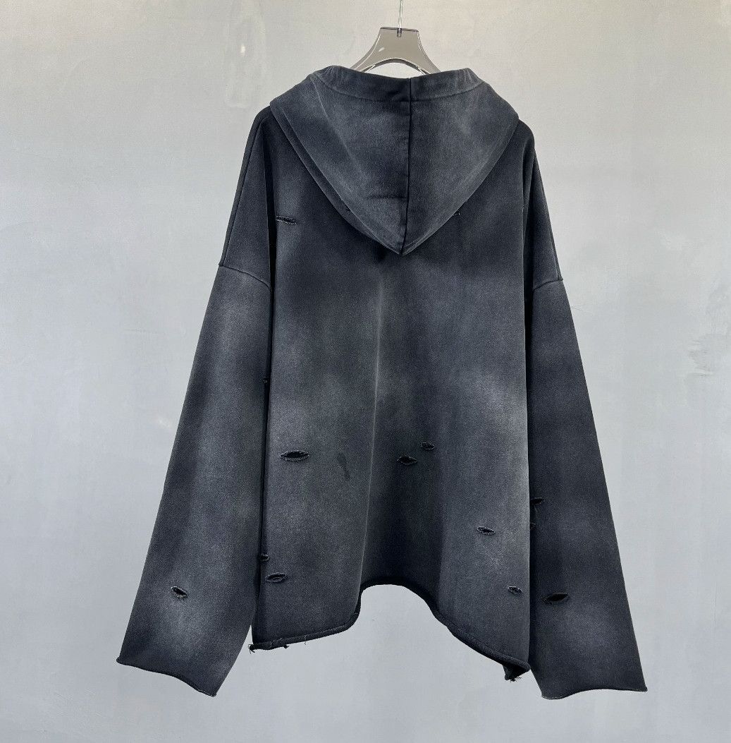 Designer × Vintage Oversized Printed Hoodie Irregularly Perforated Frilled Y2K Size US XL / EU 56 / 4 - 2 Thumbnail