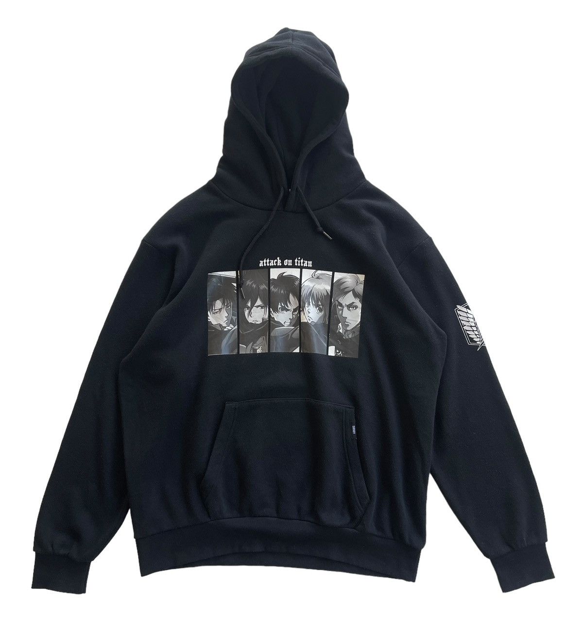Cartoon Network Japan Anime Attack On Titan Character Hoodies Size US L / EU 52-54 / 3 - 2 Thumbnail