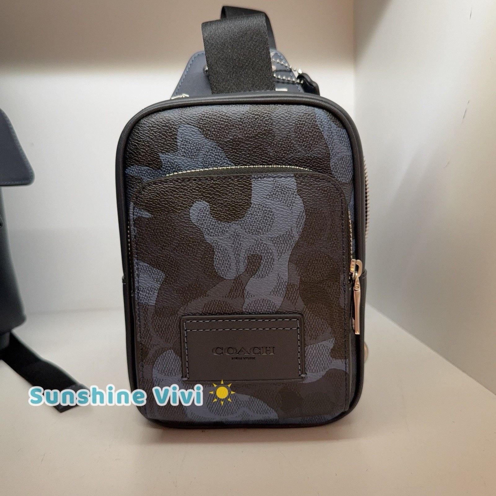 Coach NWT Coach men's Racer Sling Pack Camo Print Silver cdc19 Size ONE SIZE - 1 Thumbnail