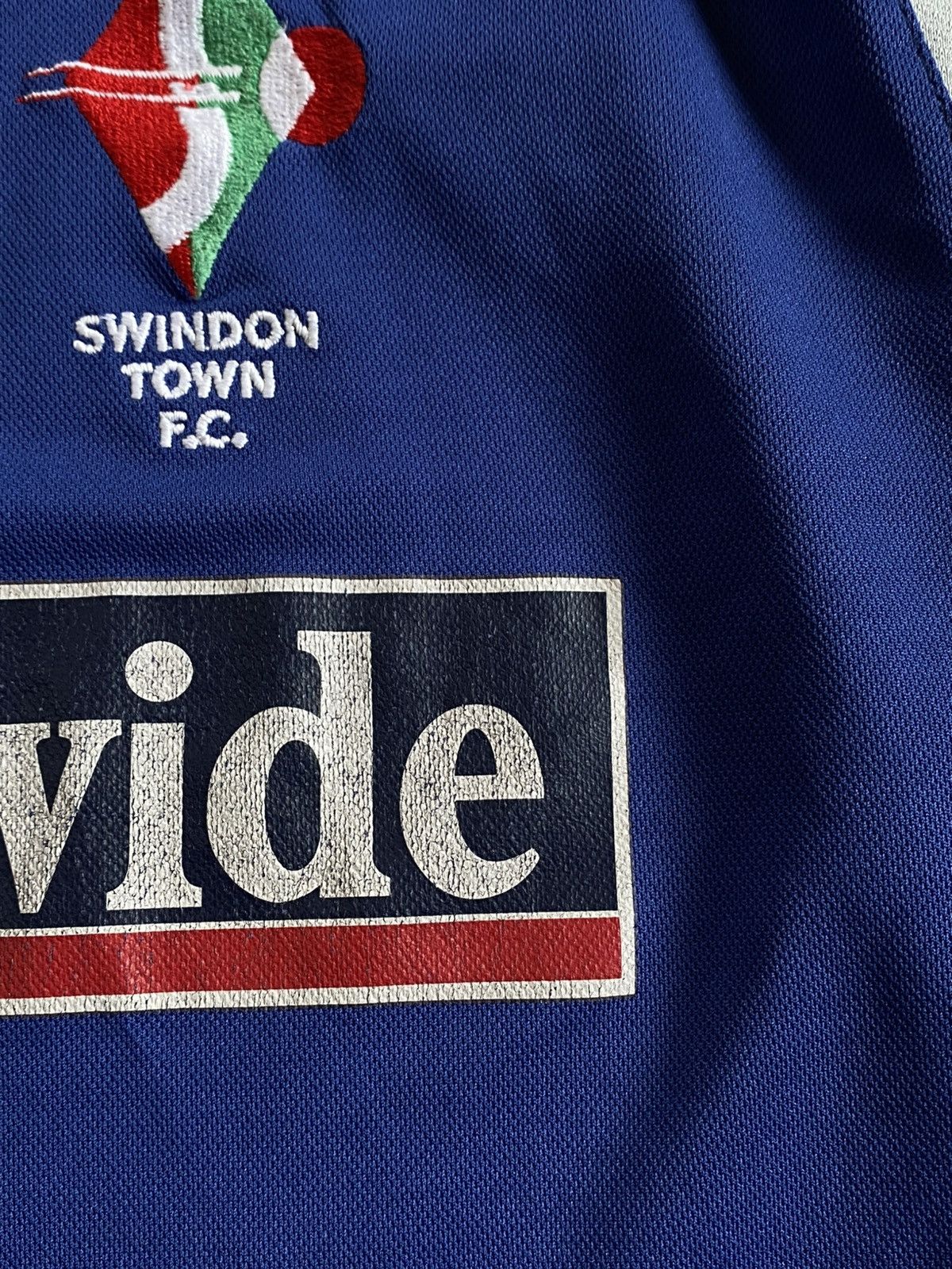 Other Vintage Swindon Town FC Football Shirt Size US XL / EU 56 / 4 - 9 Thumbnail