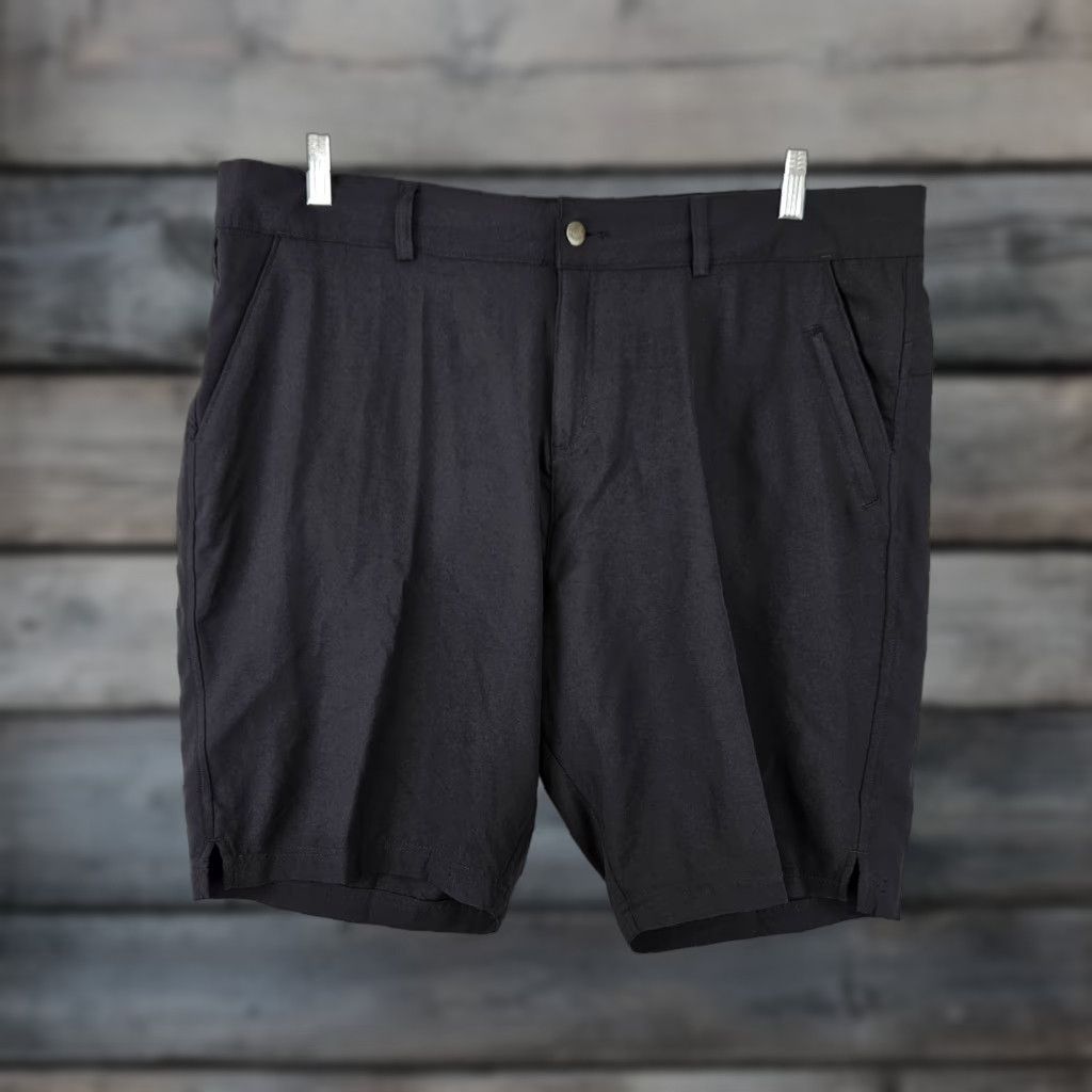 Vintage Magellan Womens Shorts 1X Solid Black High Rise Classic Fit - Magellan Womens Shorts 1X Black High Rise Classic Fit Size 40" / US 18 - 1 Thumbnail