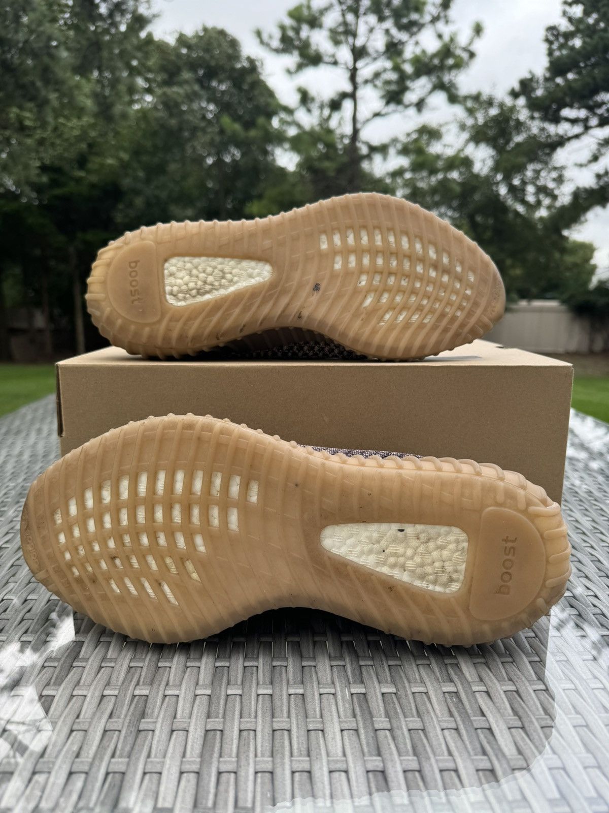 Adidas × Yeezy Yeezy Boost 350 V2 Fade (11.5) Size US 11.5 / EU 44-45 - 6 Thumbnail