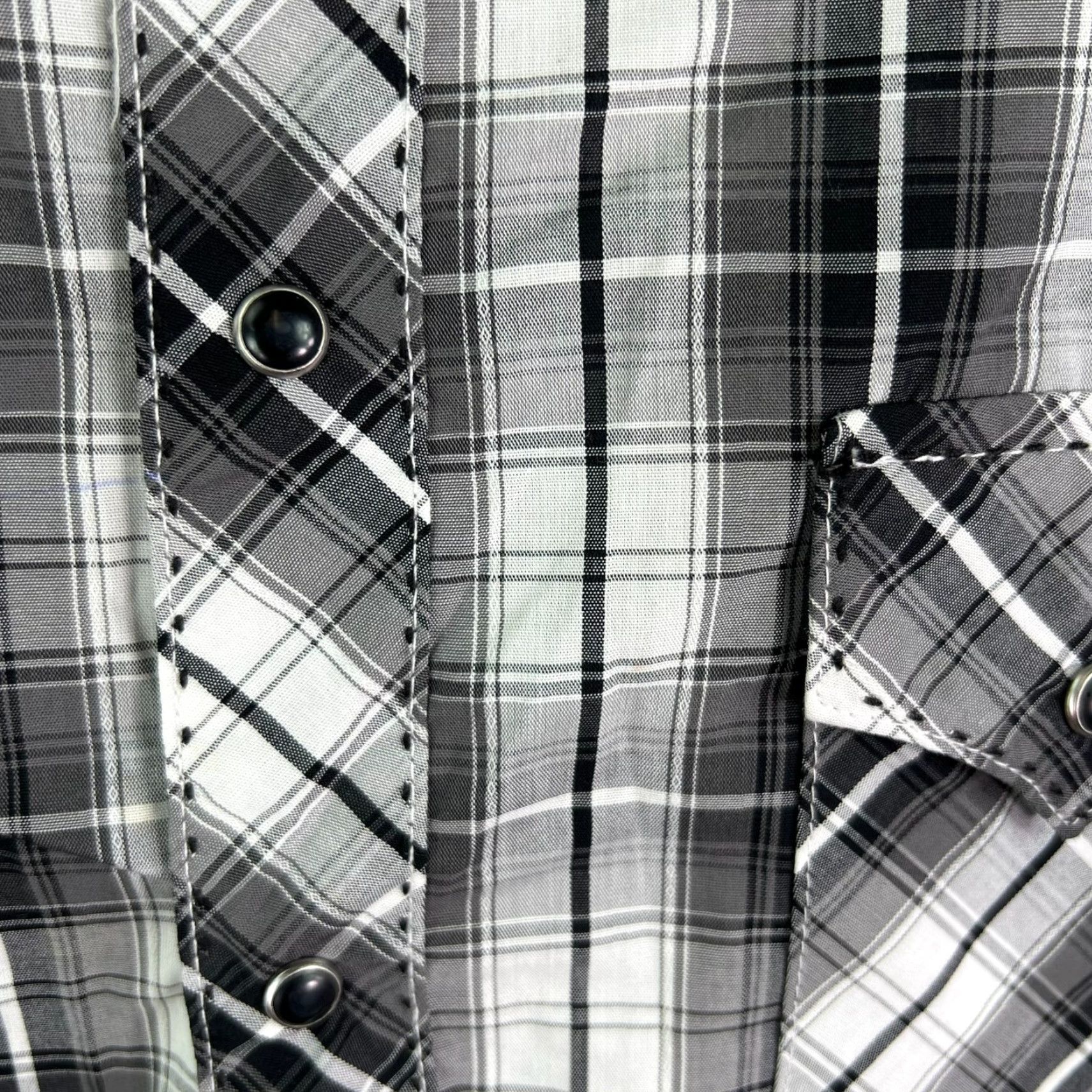 Wrangler Wrangler Western Plaid Pearl Snap Button Shirt Mens L Gray, Button-Up, Western, Casual, Workwear, Wrangler Wrancher Size US L / EU 52-54 / 3 - 4 Thumbnail