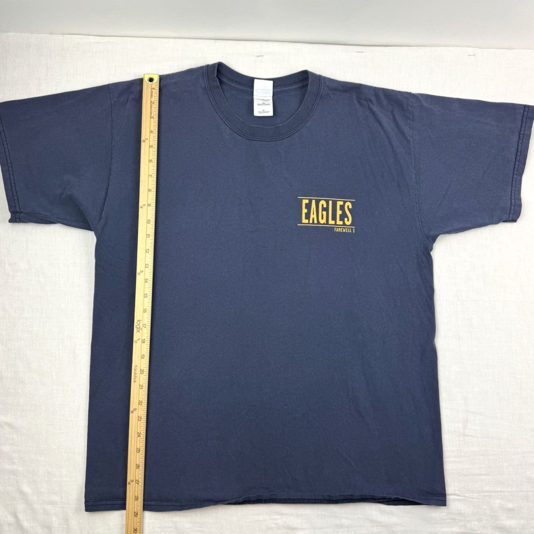 Gildan VINTAGE Eagle Band T Shirt 2003 Tour Music Rock Band Farewell Tour Adult XL Blue Mens Size US XL / EU 56 / 4 - 7 Thumbnail