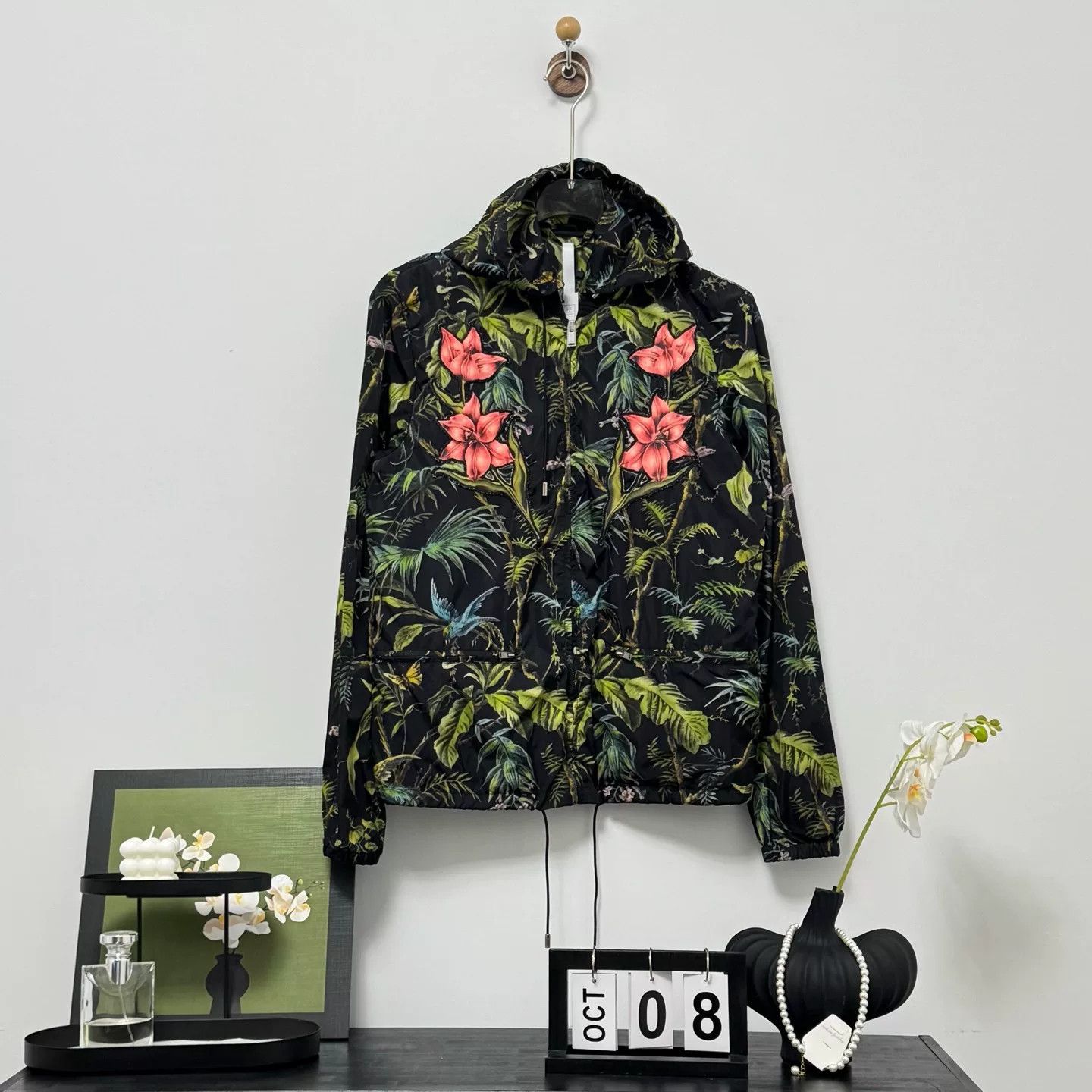 Gucci Gucci Tropical Floral Print Jacket Size M / US 6-8 / IT 42-44 - 1 Thumbnail