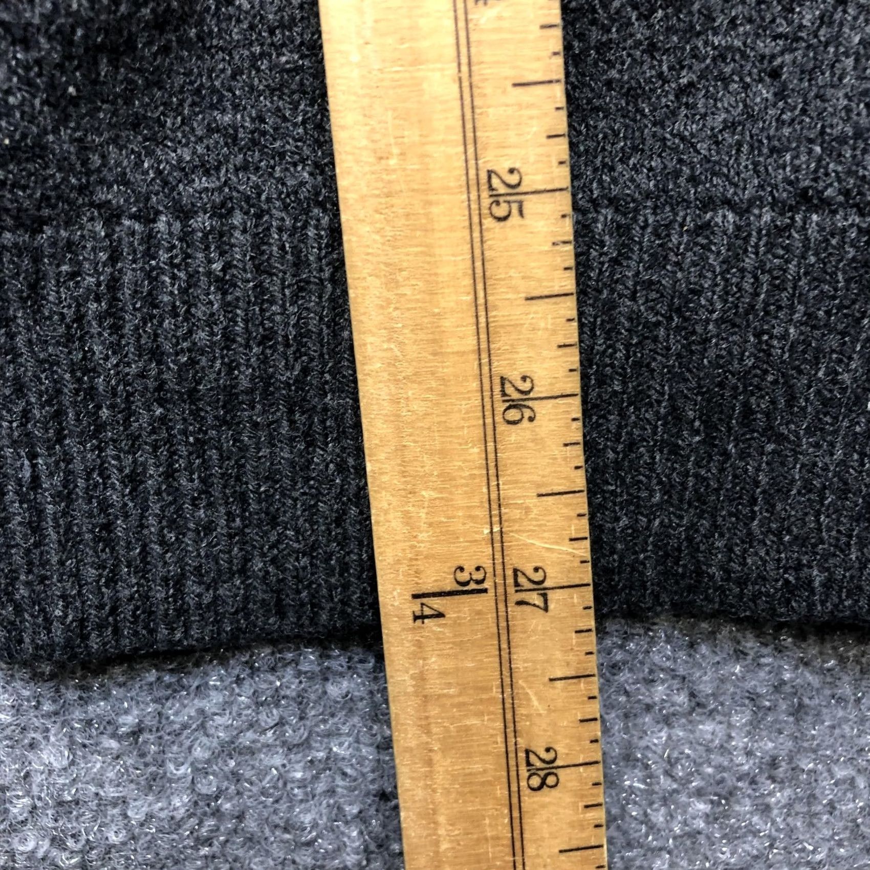 Vintage Shenandoah Mens XL Gray Henley Crew Neck Knit Pullover Sweater Casual Long Sleeve Button Solid Size US XL / EU 56 / 4 - 2 Thumbnail