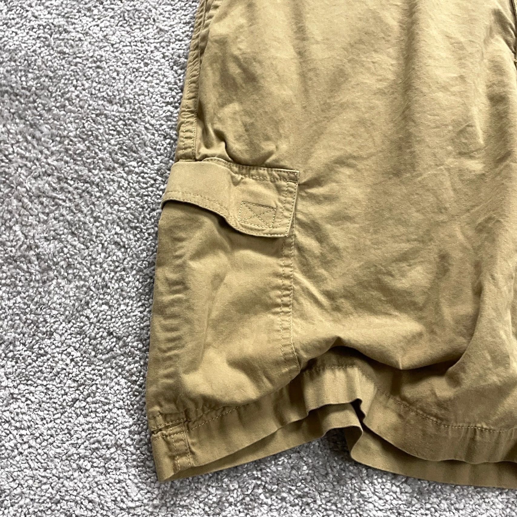 Vintage Columbia Cargo Shorts Mens Khaki Cotton Flat Front 38x9.5 Brown Regular Adult Shorts Men 38in Inseam 9.5in Outdoor Hiking Vintage No Size US 38 / EU 54 - 4 Thumbnail