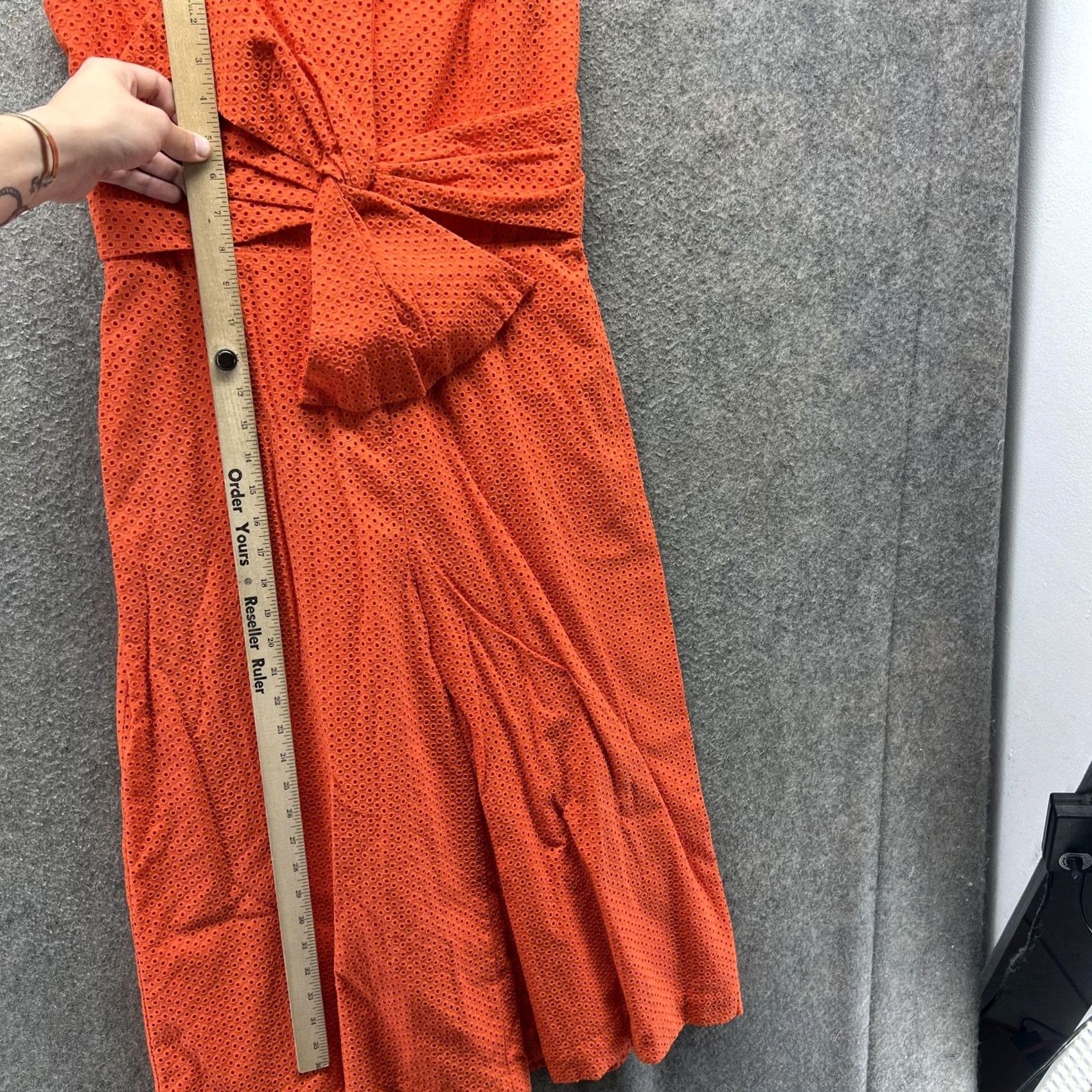 Vintage Eyelet Strapless Dress Womens 8 Orange Bow Front Fit & Flare Sundress Knee Mens? Size M / US 6-8 / IT 42-44 - 3 Thumbnail