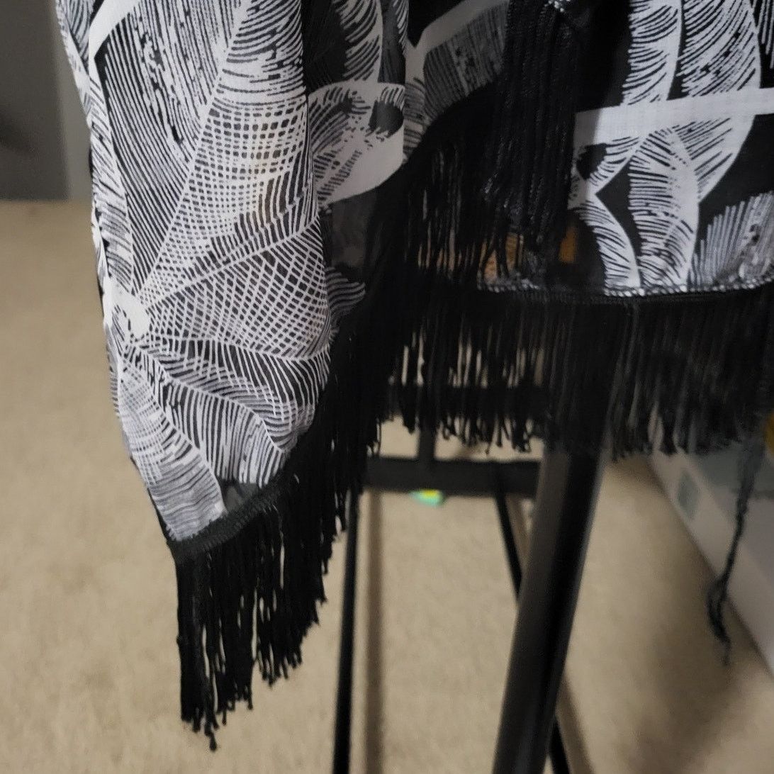 14th & Union 14th & Union Sheer Black & White Palm Tree Coverup Shawl -OS Size ONE SIZE - 3 Thumbnail