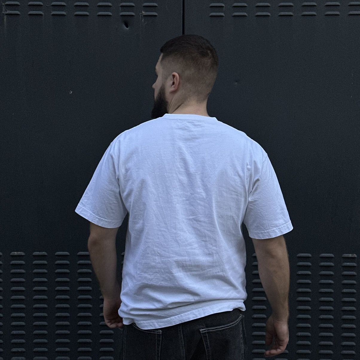 Uniqlo Vintage Future Laboratories & Uniqlo T-shirts Trashed Japan Size US M / EU 48-50 / 2 - 3 Thumbnail