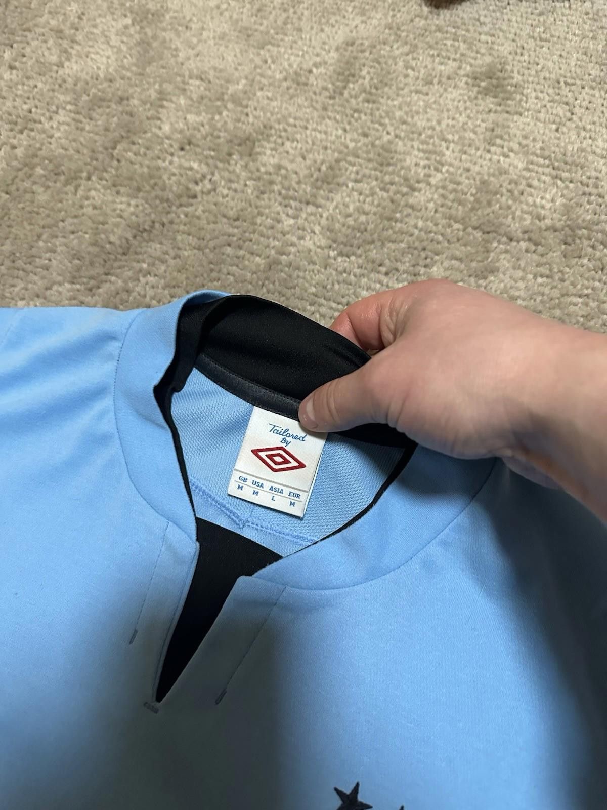 Umbro Umbro Manchester City 2012/13 Training Football ShirtJersey Size US M / EU 48-50 / 2 - 5 Thumbnail