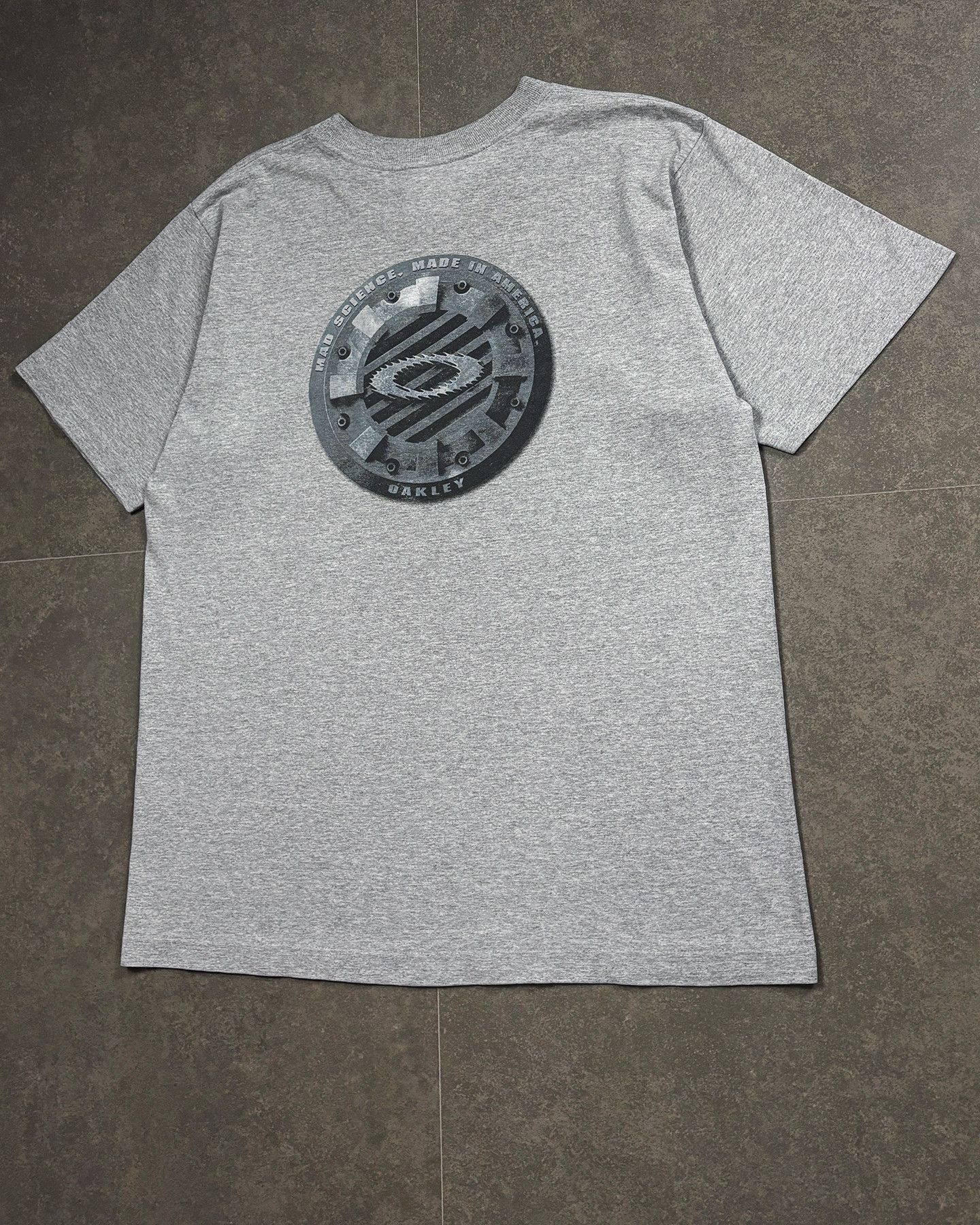 Oakley Oakley Software 00s Mad Science Razor Logo T-shirt Size US L / EU 52-54 / 3 - 2 Thumbnail