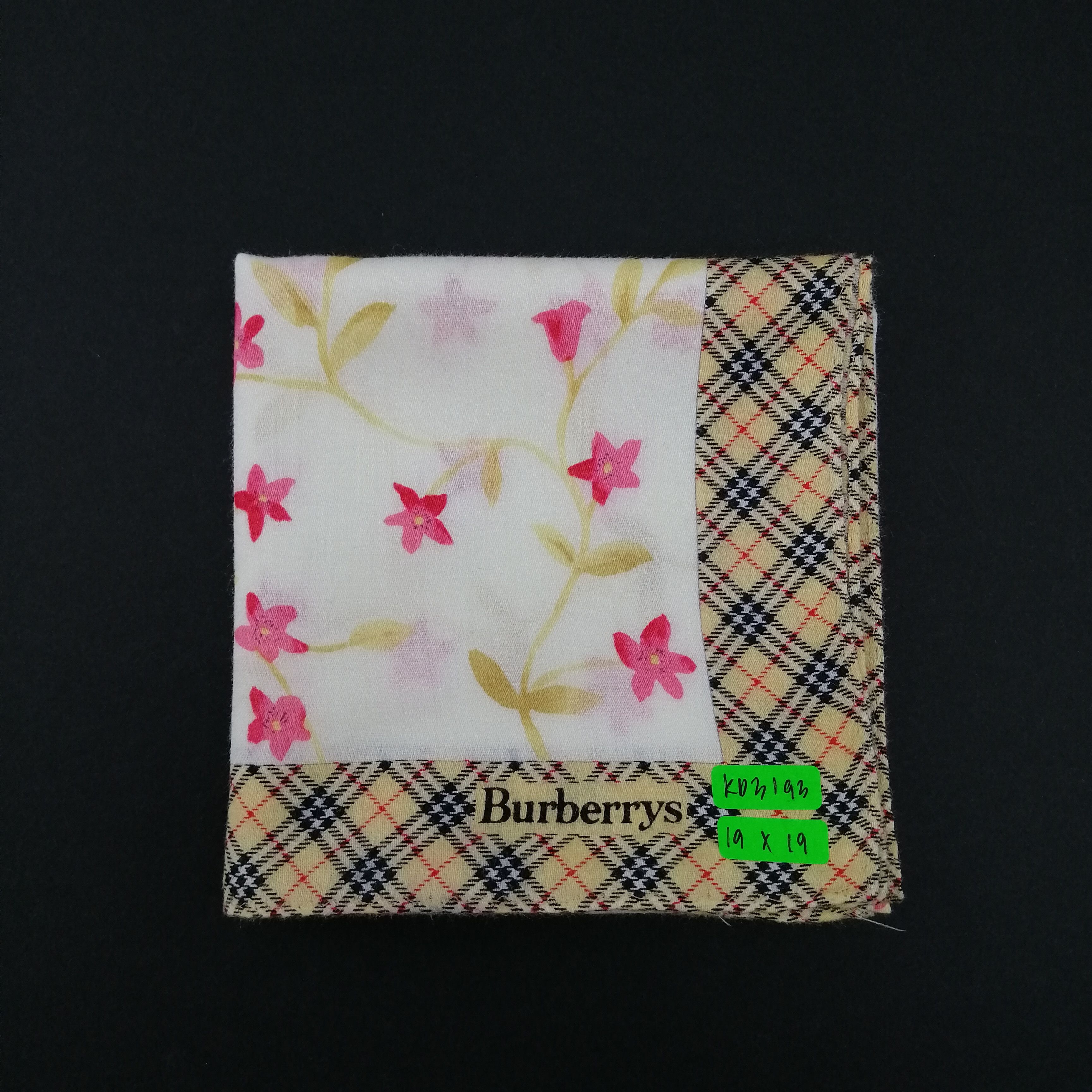 Burberry × Vintage Burberrys Handkerchief/Neckerchief/Bandana-KD3193 Size ONE SIZE - 7 Thumbnail