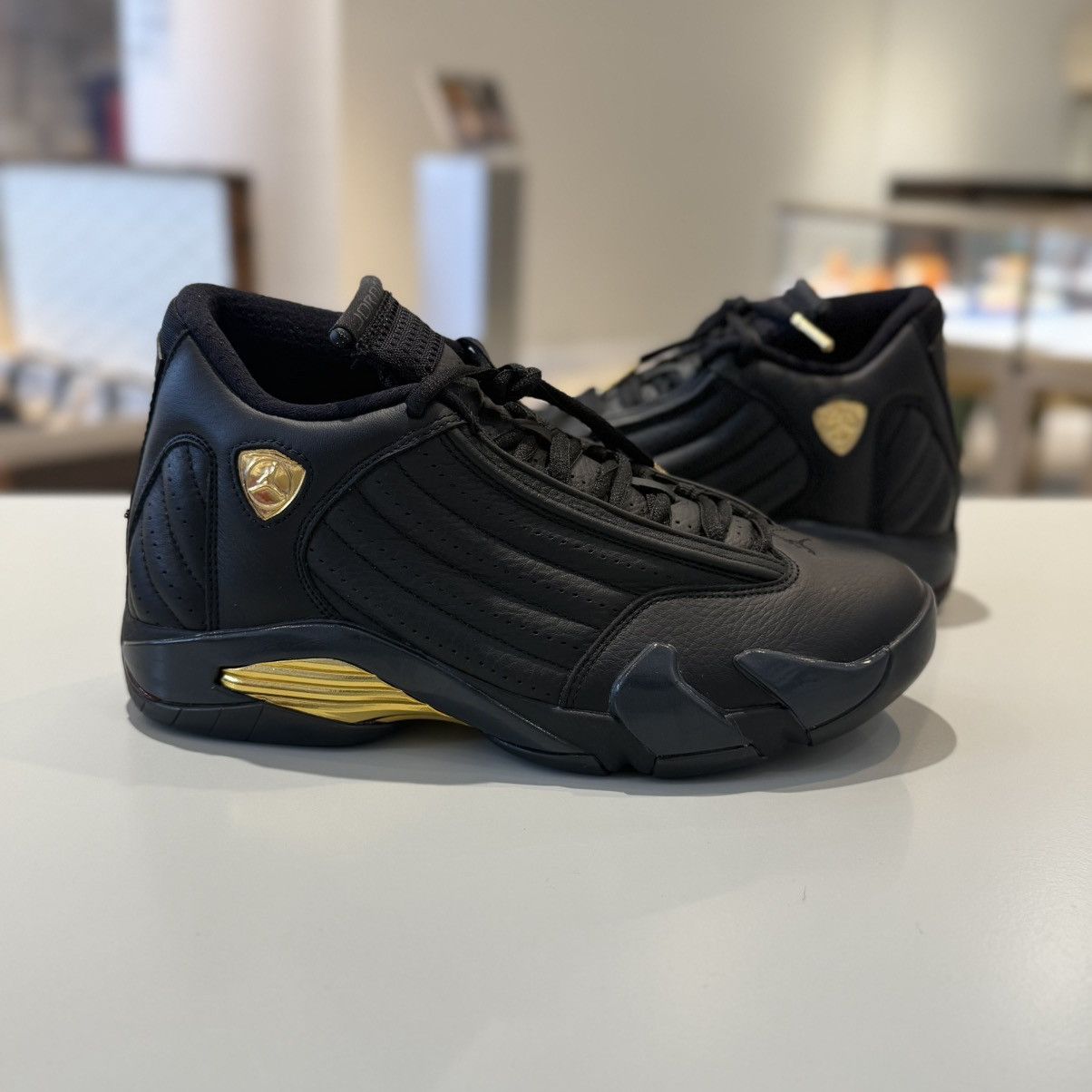 Jordan Brand Air Jordan 13 Retro Defining Moments Pack Last Shot Size US 8 / EU 41 - 8 Thumbnail