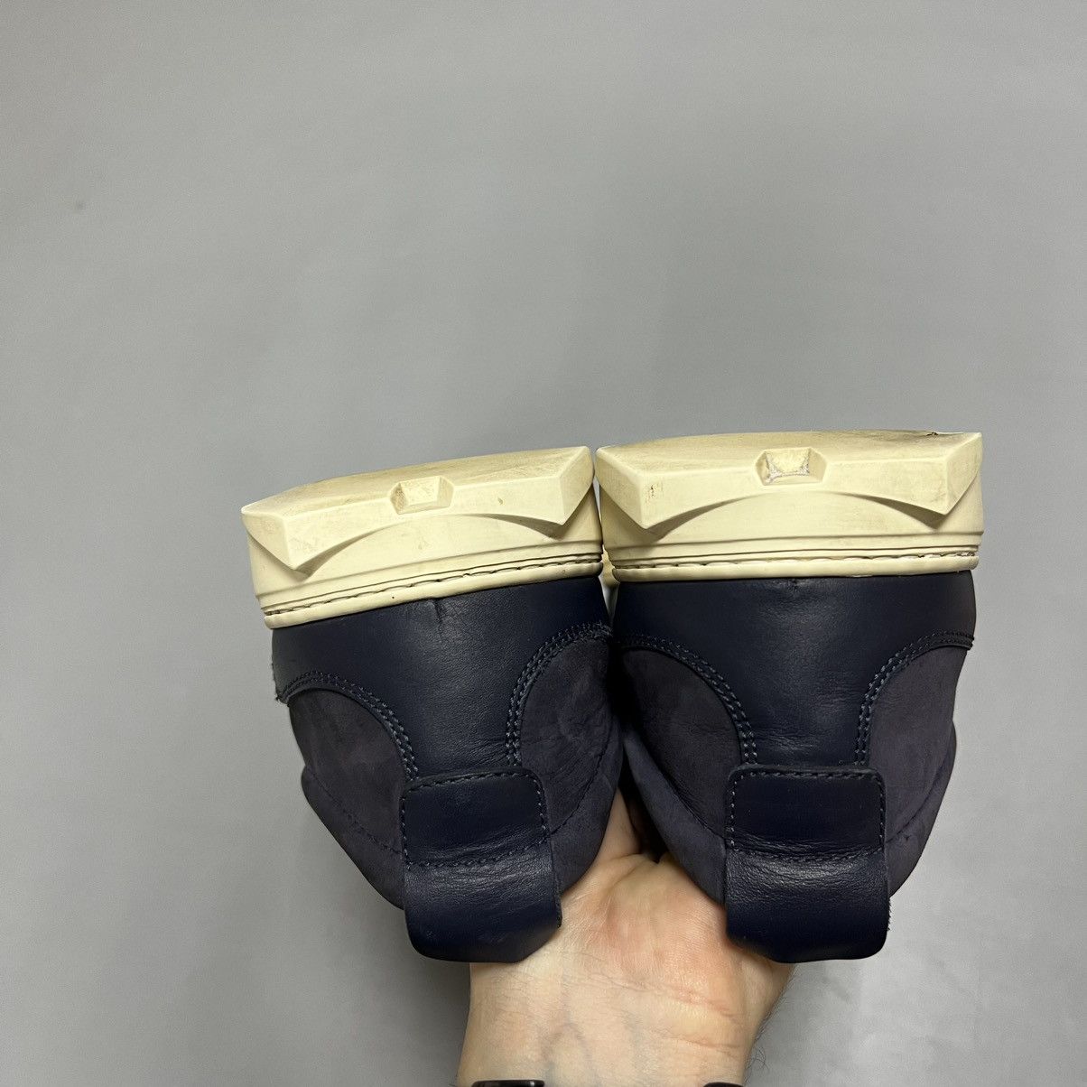 Salvatore Ferragamo Salvatore Ferragamo Navy Blue Leather Sneakers Men's Size US 9 / EU 42 - 18 Thumbnail