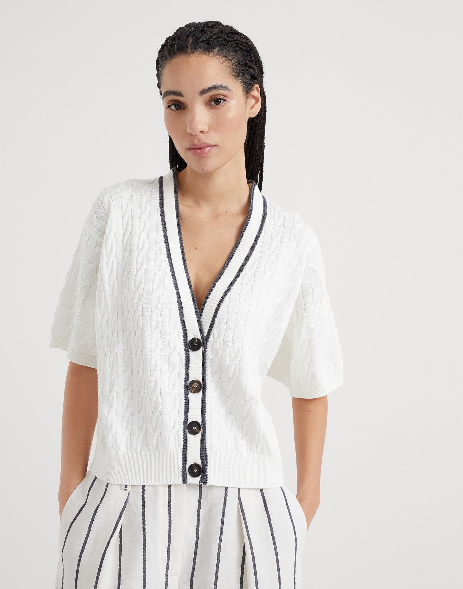 Brunello Cucinelli o1w1db10825 Cardigan in Open White Size XL / US 12-14 / IT 48-50 - 1 Thumbnail