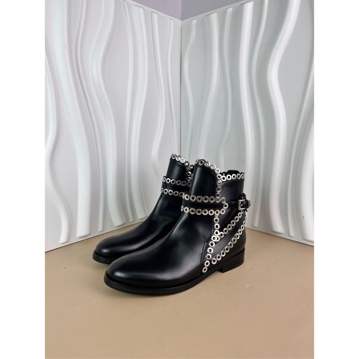 Alaia Alaia Paris Ladies High Top Black Leather Boots With Silver Size US 7 / IT 37 - 1 Thumbnail