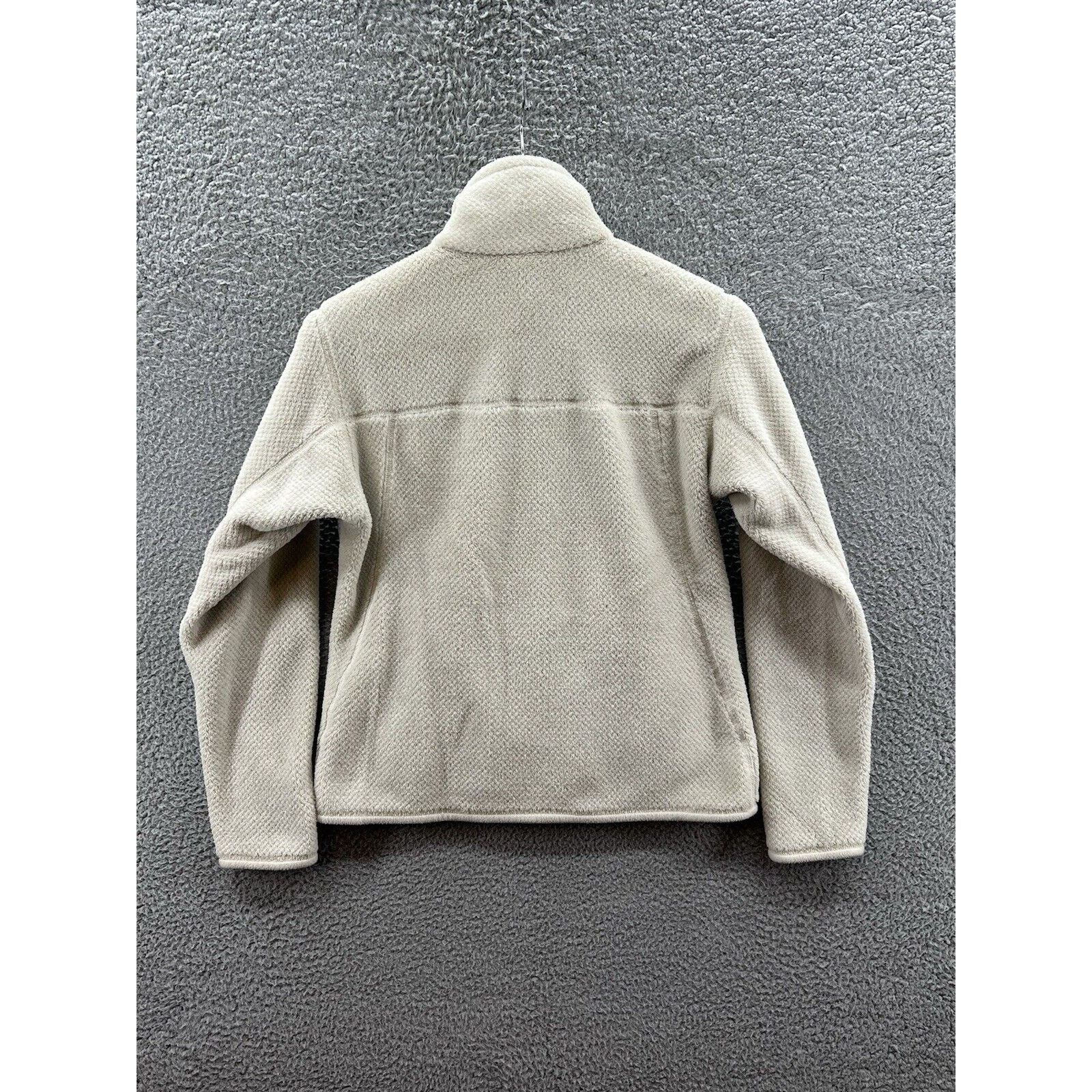 Patagonia Patagonia Re-Tool Snap-T Soft Cream Fleece Pullover Size S / US 4 / IT 40 - 2 Thumbnail