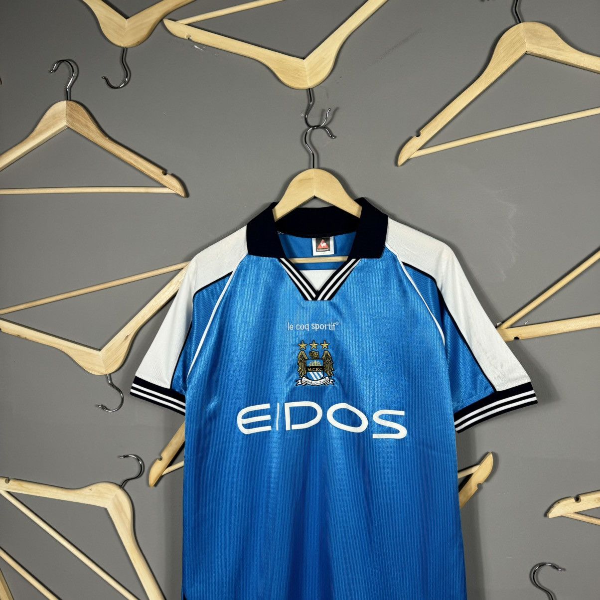 Vintage Vintage 1999 Manchester City Blokcore Jersey Size US M / EU 48-50 / 2 - 4 Thumbnail