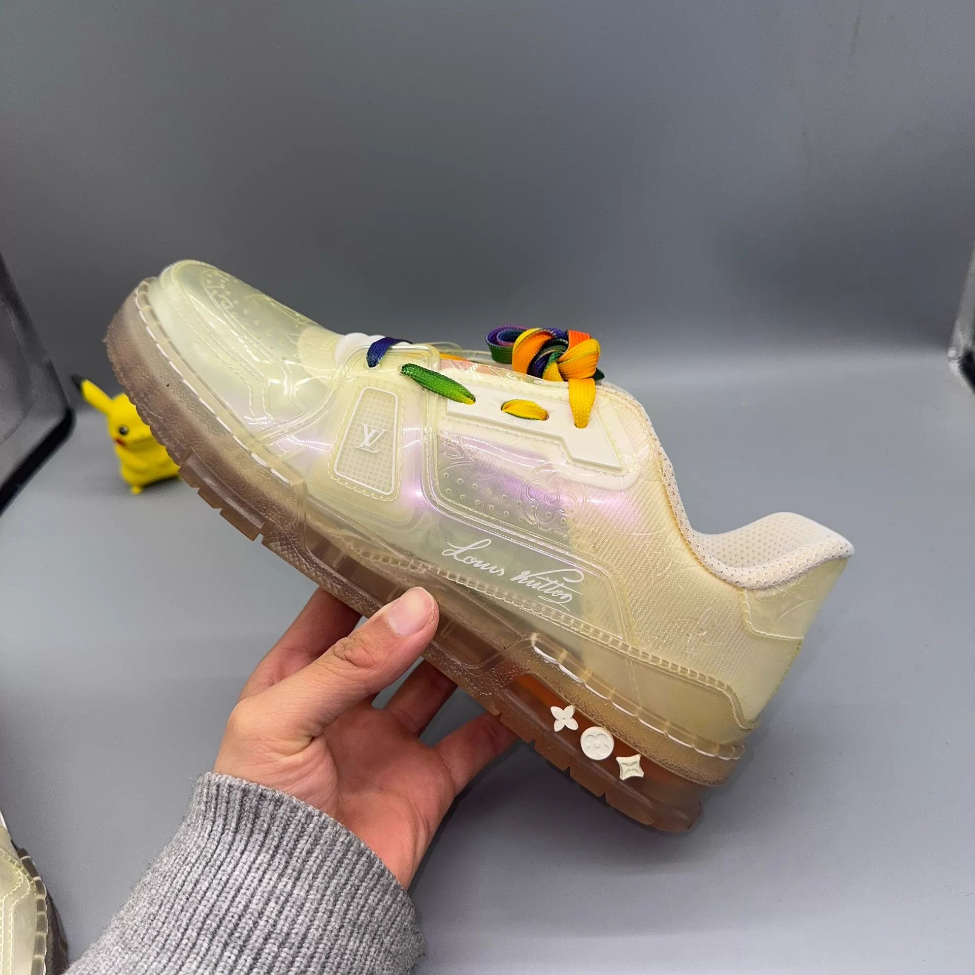 Louis Vuitton LOUIS VUITTON Trainer Transparent Logo White Size US 7.5 / EU 40-41 - 5 Thumbnail