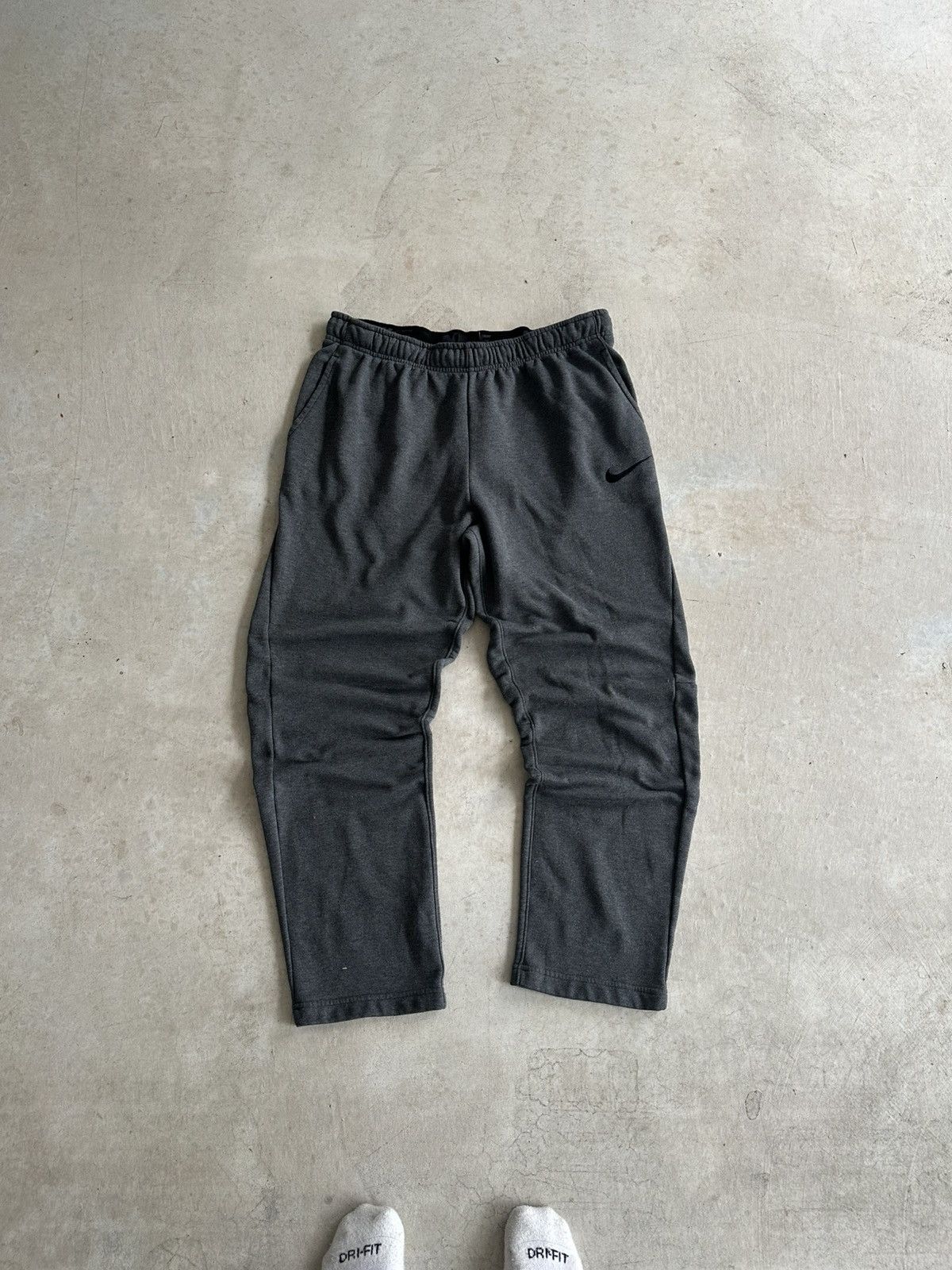 Other Vintage Nike Sweatpants Size US 36 / EU 52 - 1 Thumbnail