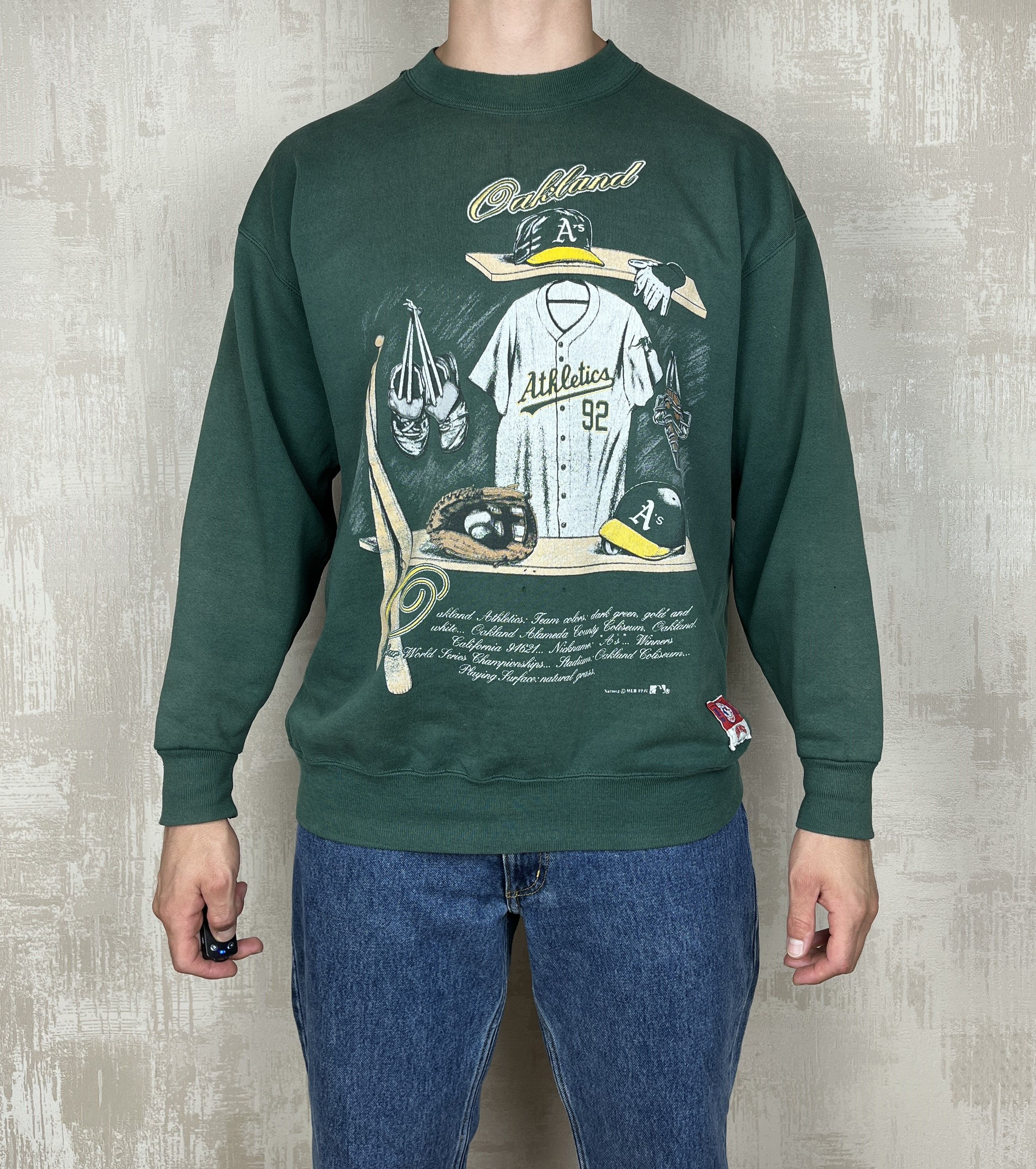 Nutmeg 90's Oakland Athletics A's MBL Nutmeg Vintage Sweatshirt Size US XL / EU 56 / 4 - 1 Thumbnail