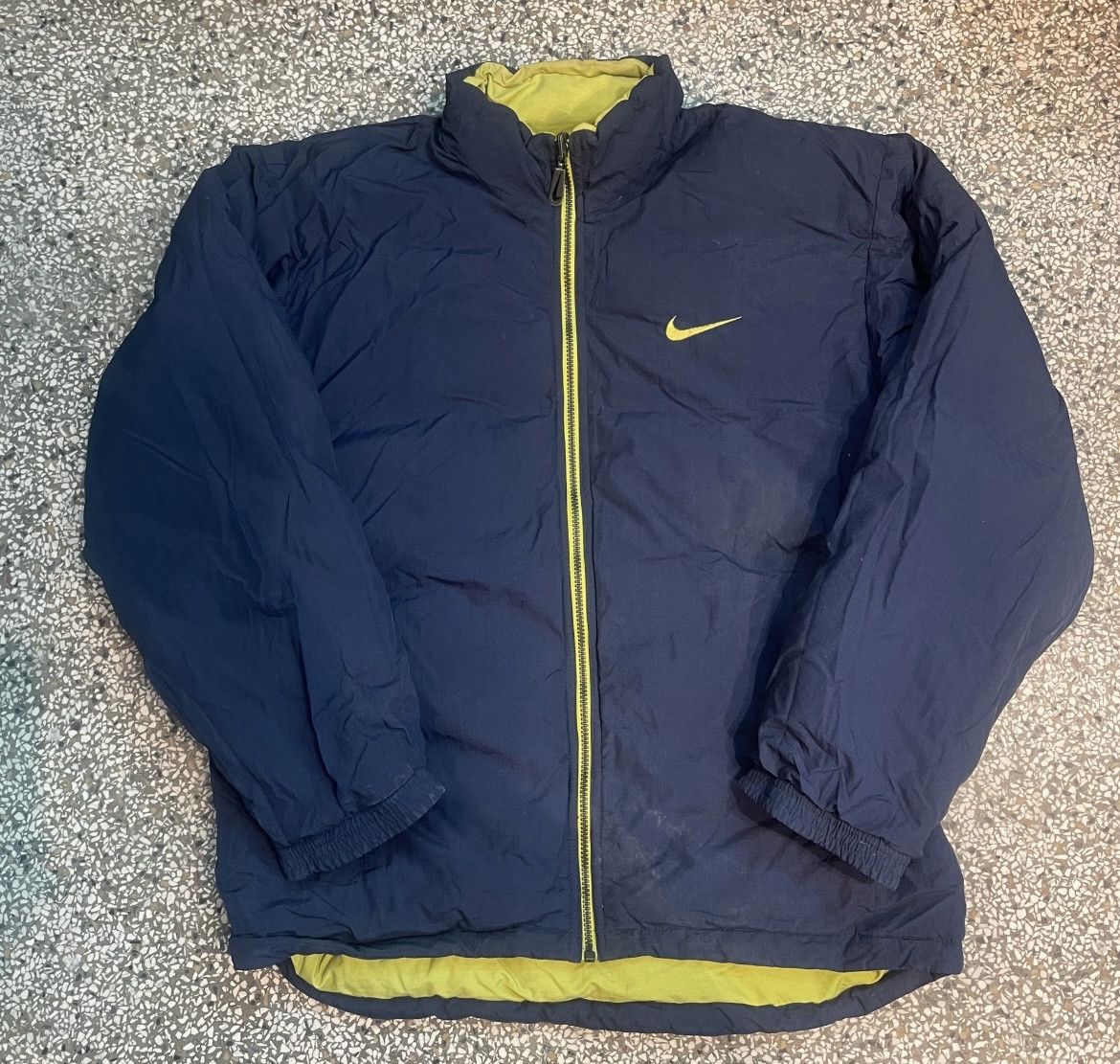 Nike Nike Vintage 90s Reversible Yellow Navy Puffer Jacket Size US M / EU 48-50 / 2 - 5 Thumbnail
