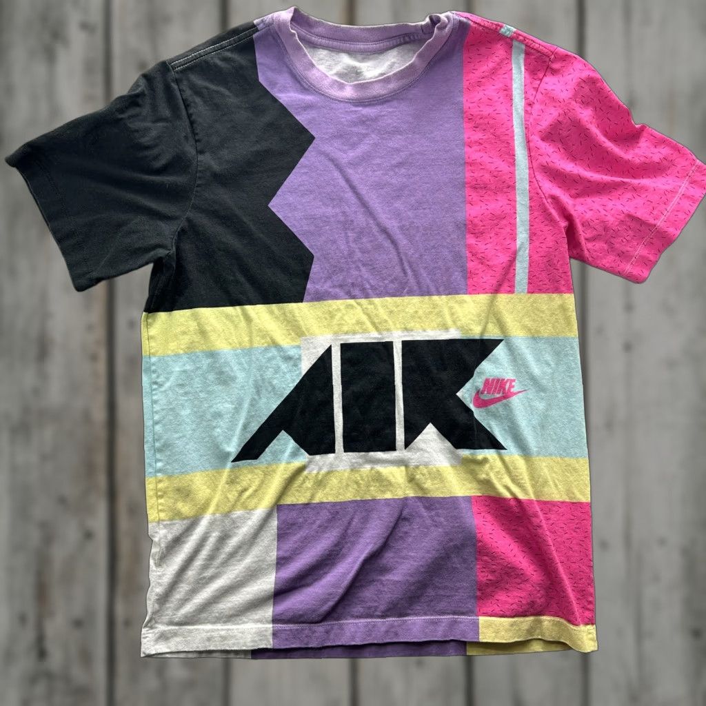 2025年最新】kith nike tシャツの人気アイテム - メルカリ