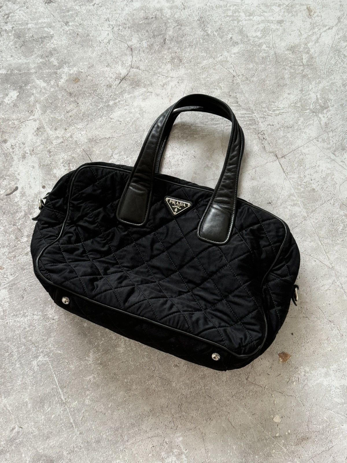 Prada Prada Black Quilted handbag with triangle Size ONE SIZE - 3 Thumbnail
