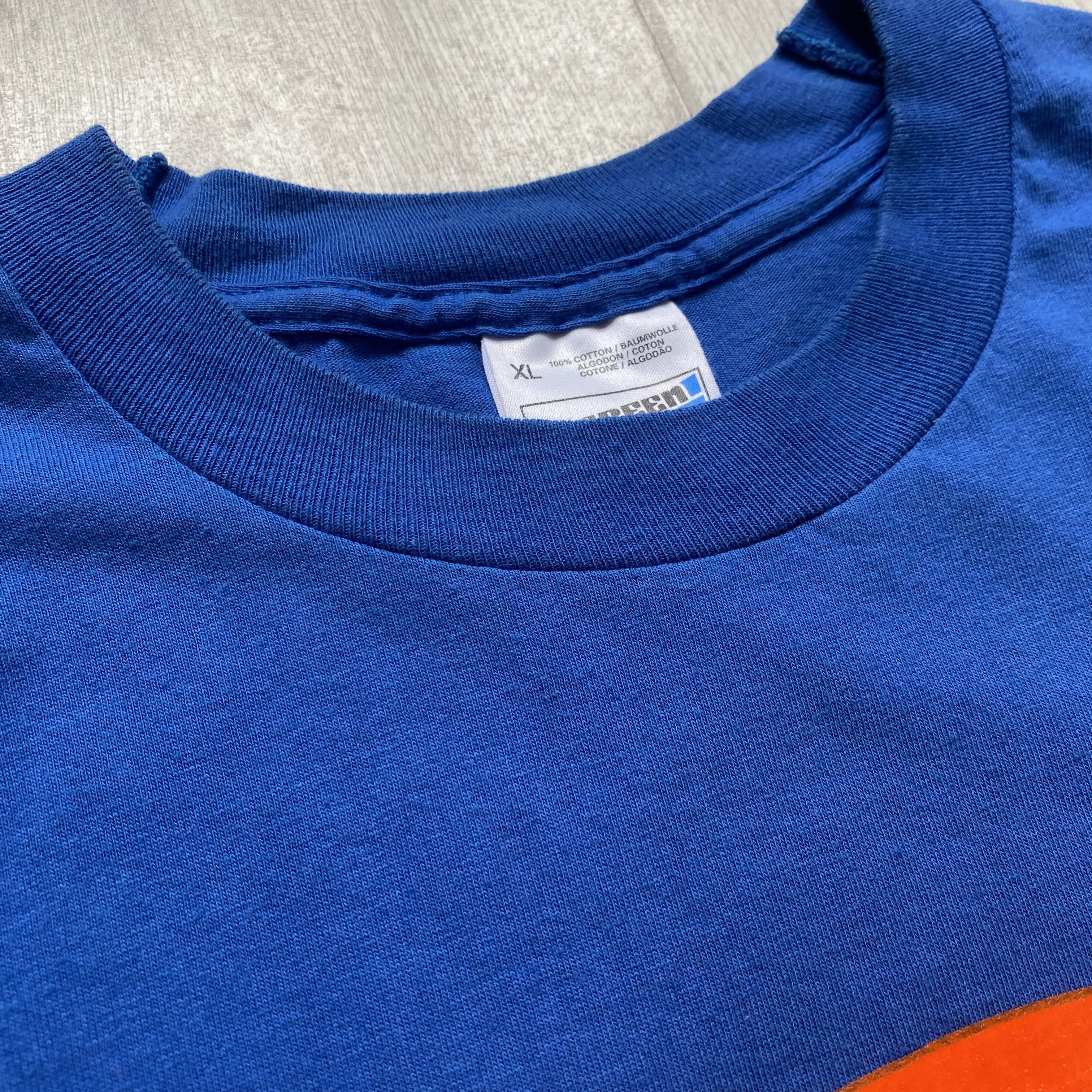 Vintage Vintage 90s Bubble gum Center logo tee Orbit Chupa Chups Size US XL / EU 56 / 4 - 4 Thumbnail