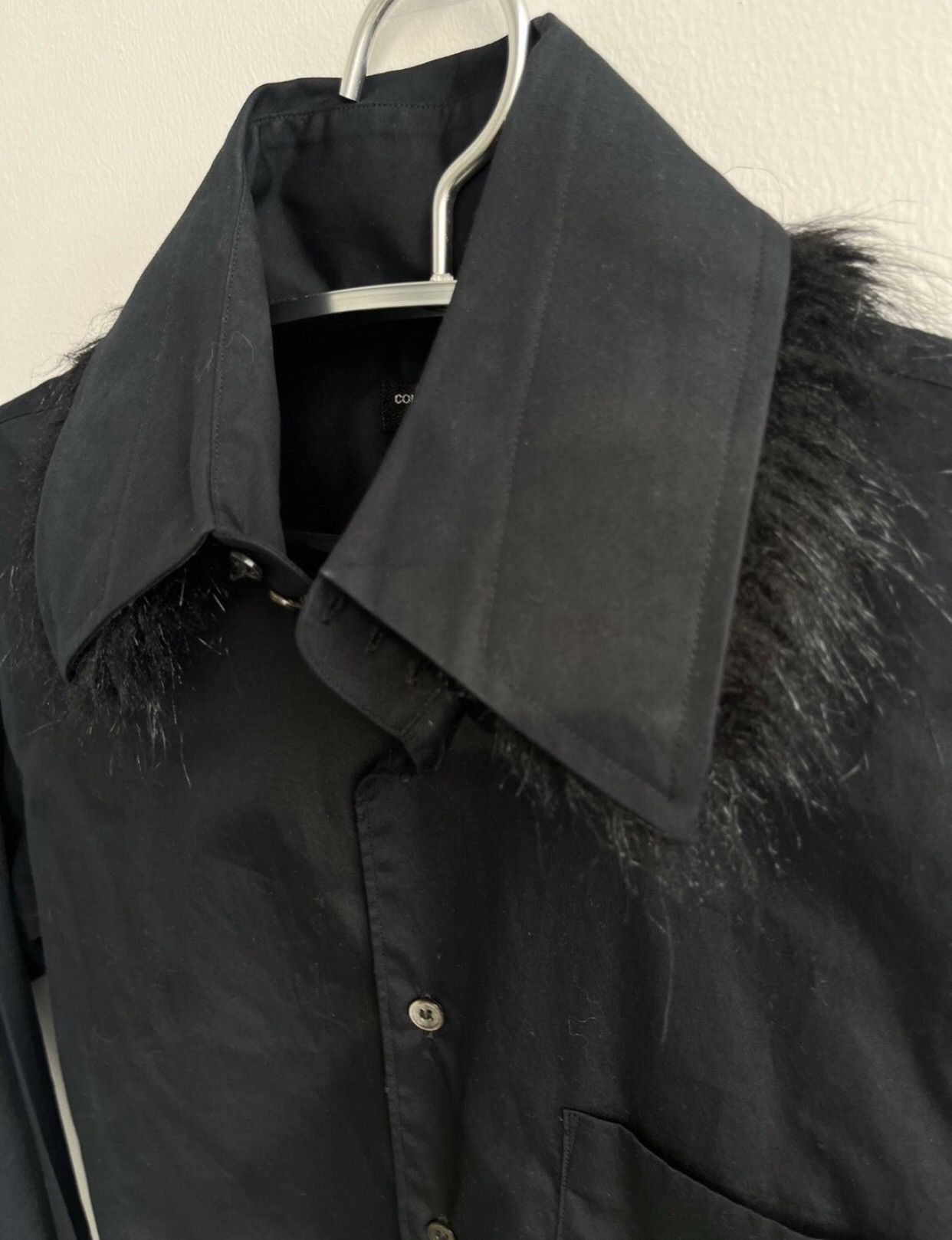 Comme des Garcons Black fur collar shirt 2412-Nextarrow Size US XS / EU 42 / 0 - 5 Thumbnail