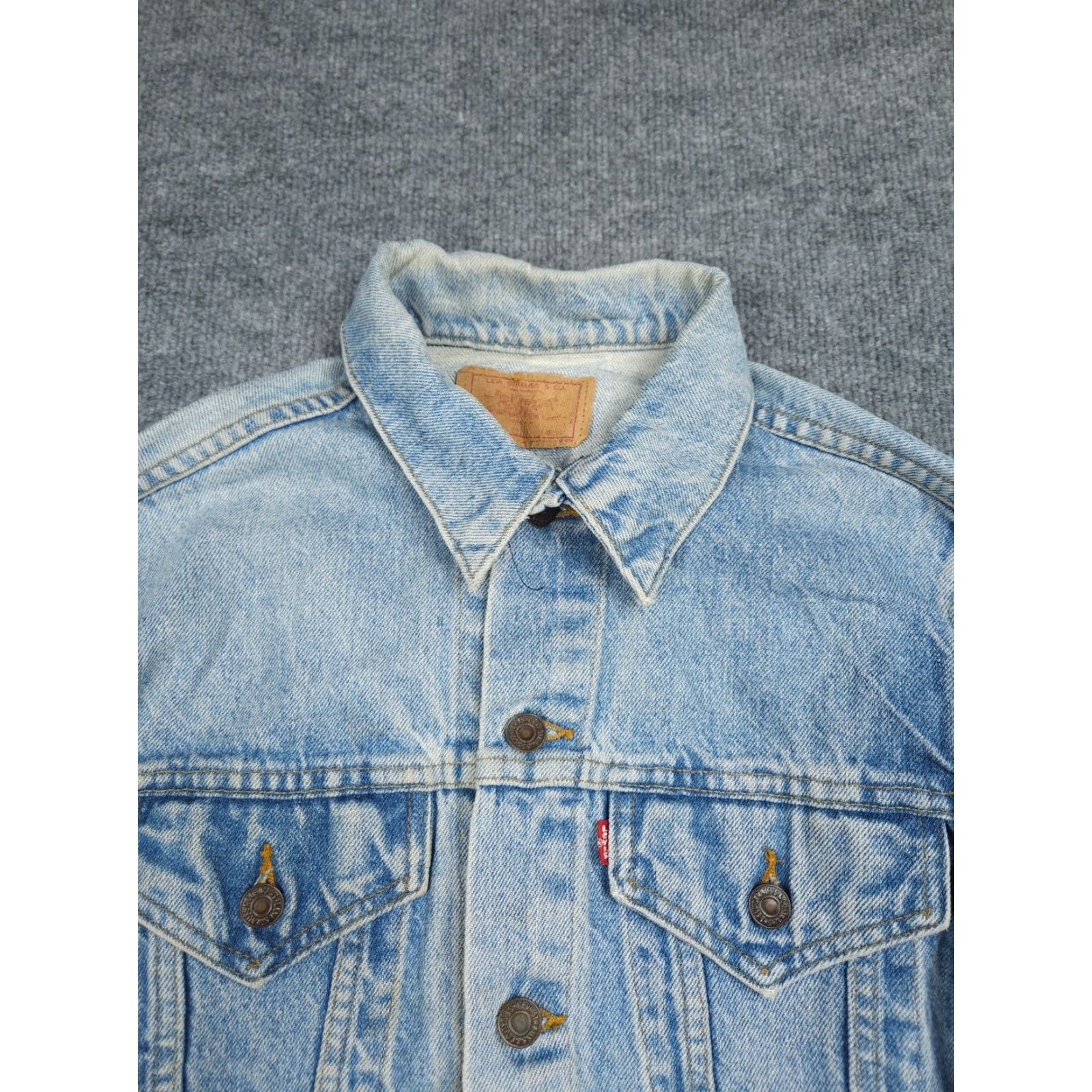 Levi's VINTAGE Levi's Trucker Jacket Denim Blue 40R Men Regular Chest 39" Slim Washed Cotton Lining Button Front Casual Size US 40 / EU 56 - 2 Thumbnail