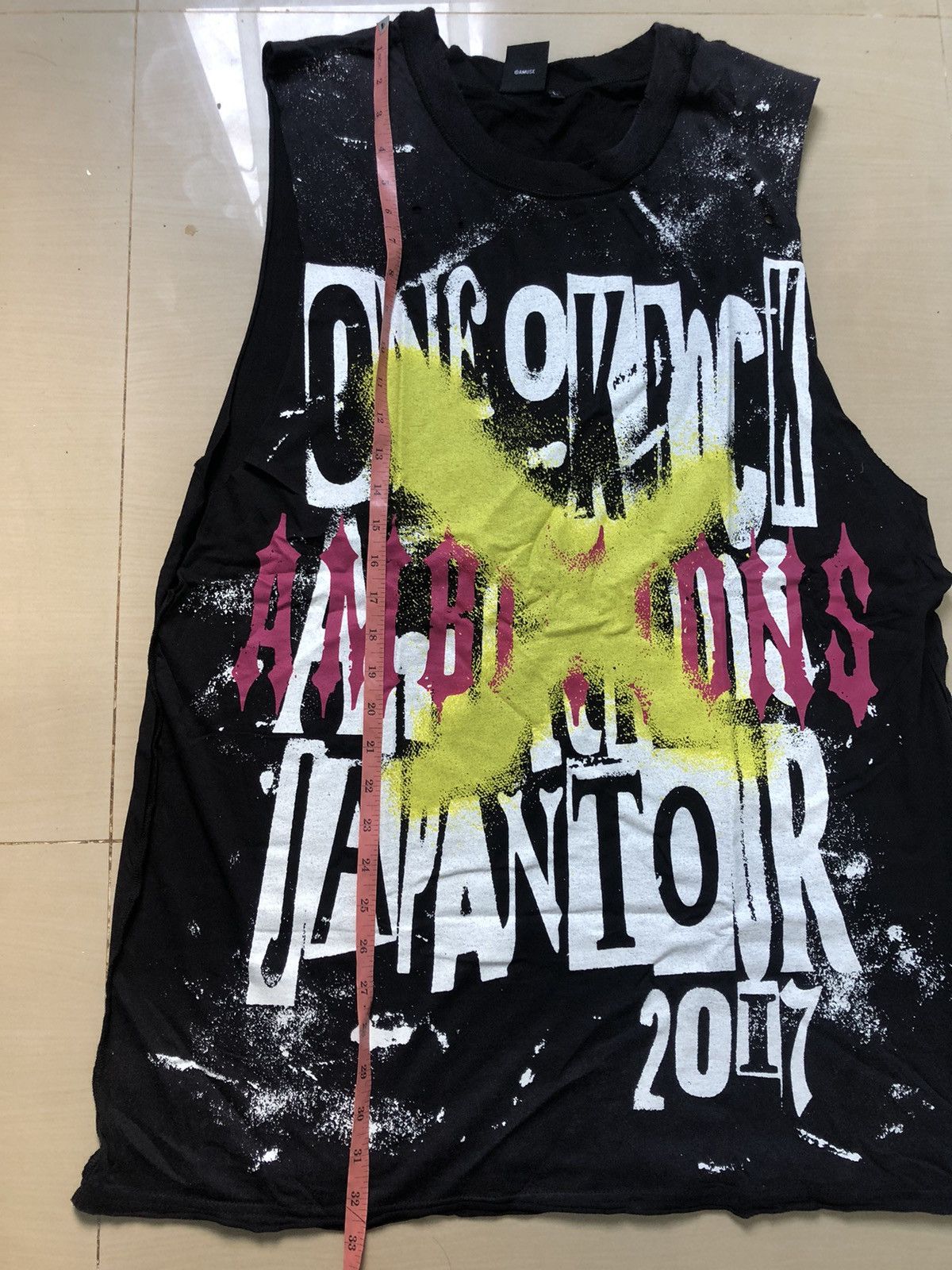 Band Tees ONE OK ROCK Tank Top 2017 Japan Tour Ambitions Official Size US L / EU 52-54 / 3 - 3 Thumbnail