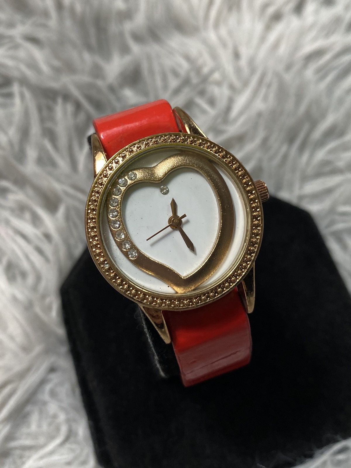 Japanese Brand × Jewelry × Vintage Heart-Shaped Red Strap Quartz Watch | Japanese Brand Size ONE SIZE - 3 Thumbnail