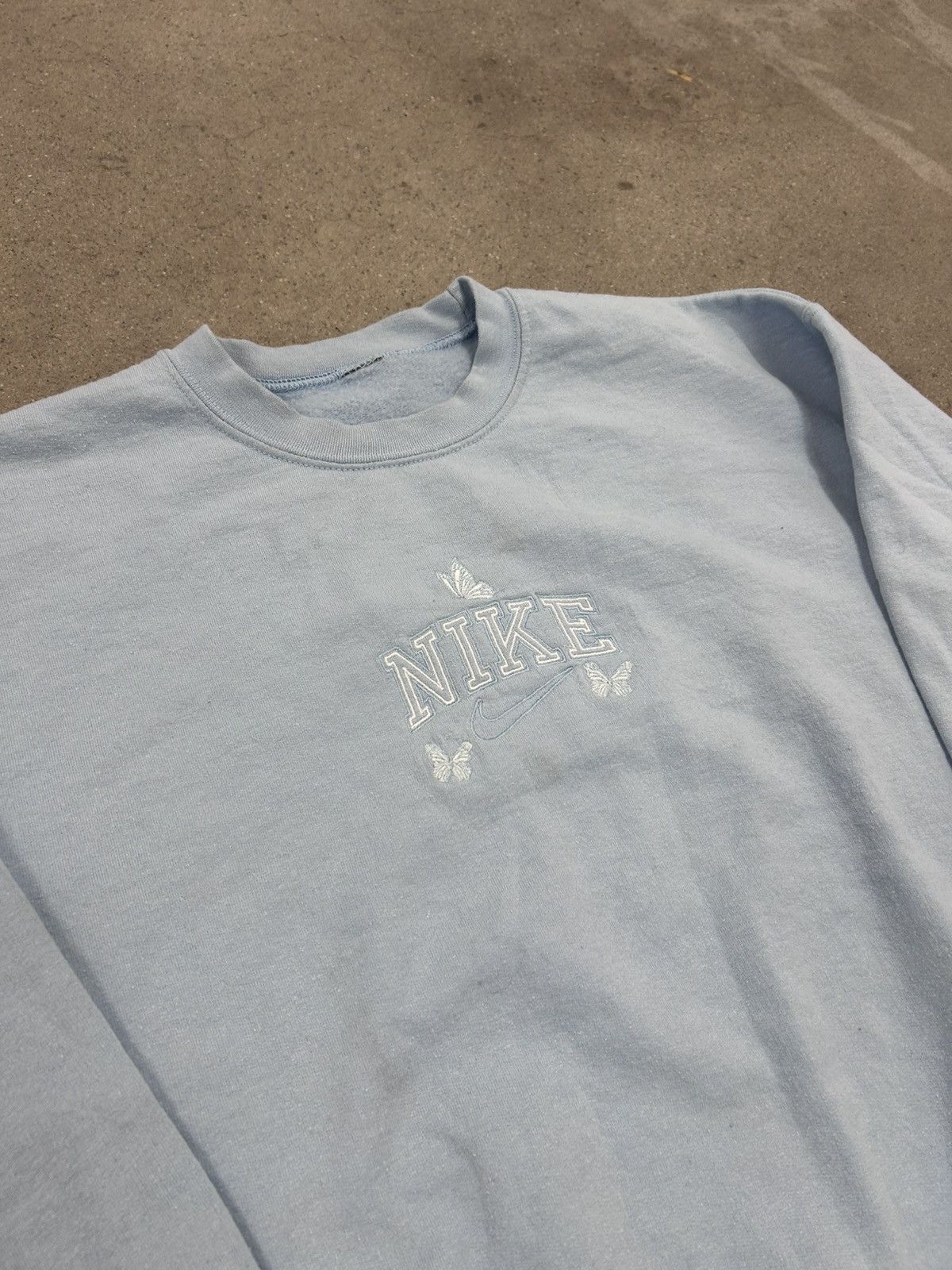 Nike × Vintage Nike Spell Out Sweatshirt Embroidered Size US L / EU 52-54 / 3 - 1 Thumbnail