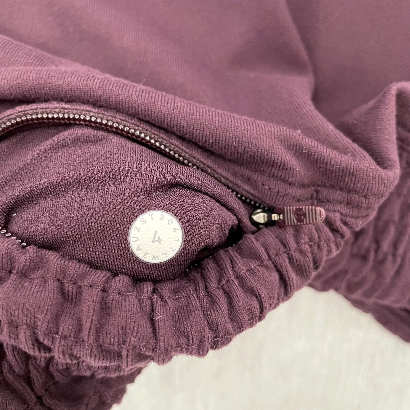Lululemon VINTAGE Lululemon Hoodie Pullover Womens Medium Purple Long Sleeve Athletic Casual Size S / US 4 / IT 40 - 7 Thumbnail