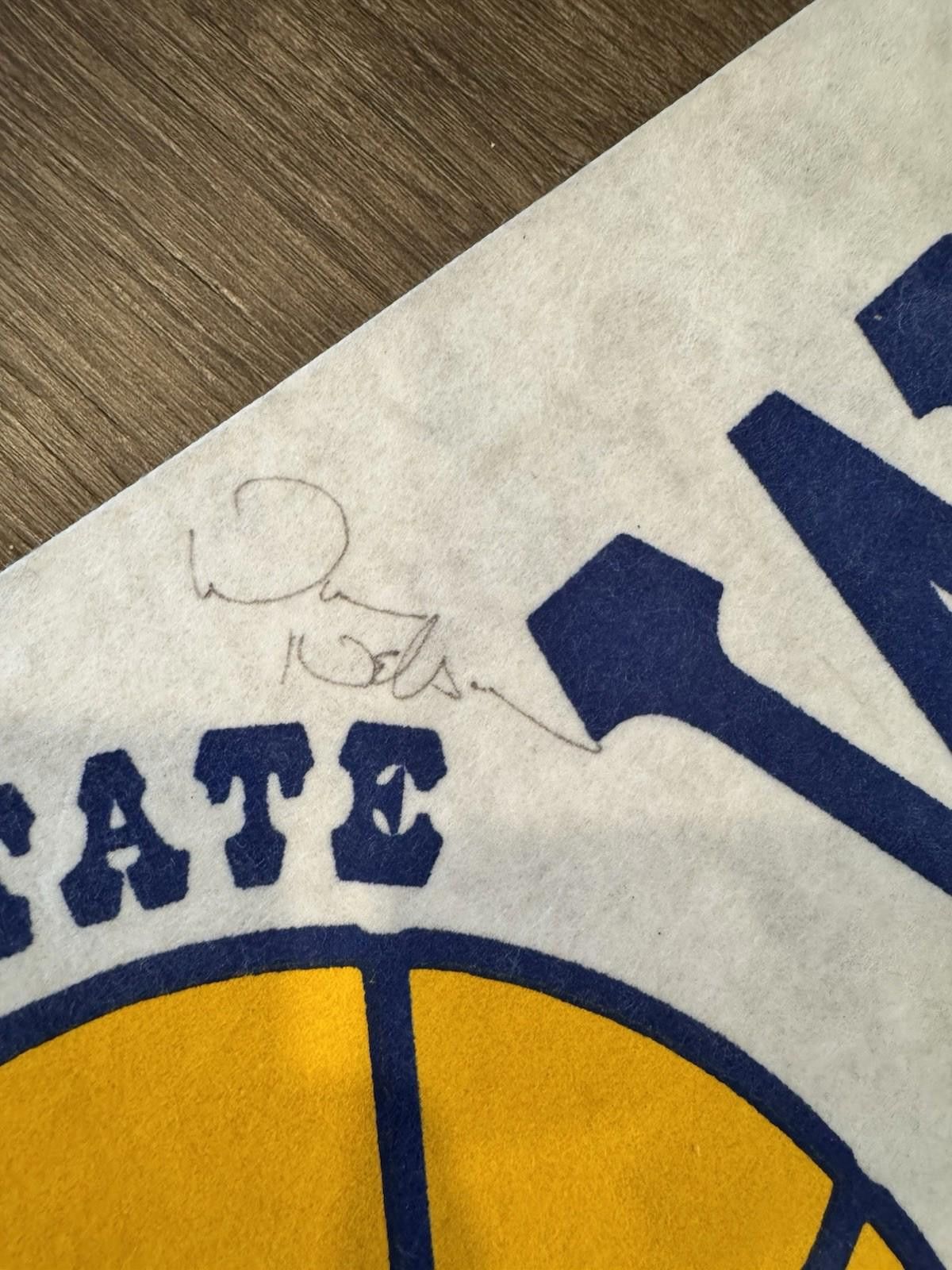 Designer 1988-89 Golden State Warriors Signed Pennant 7 Autos Size ONE SIZE - 7 Thumbnail