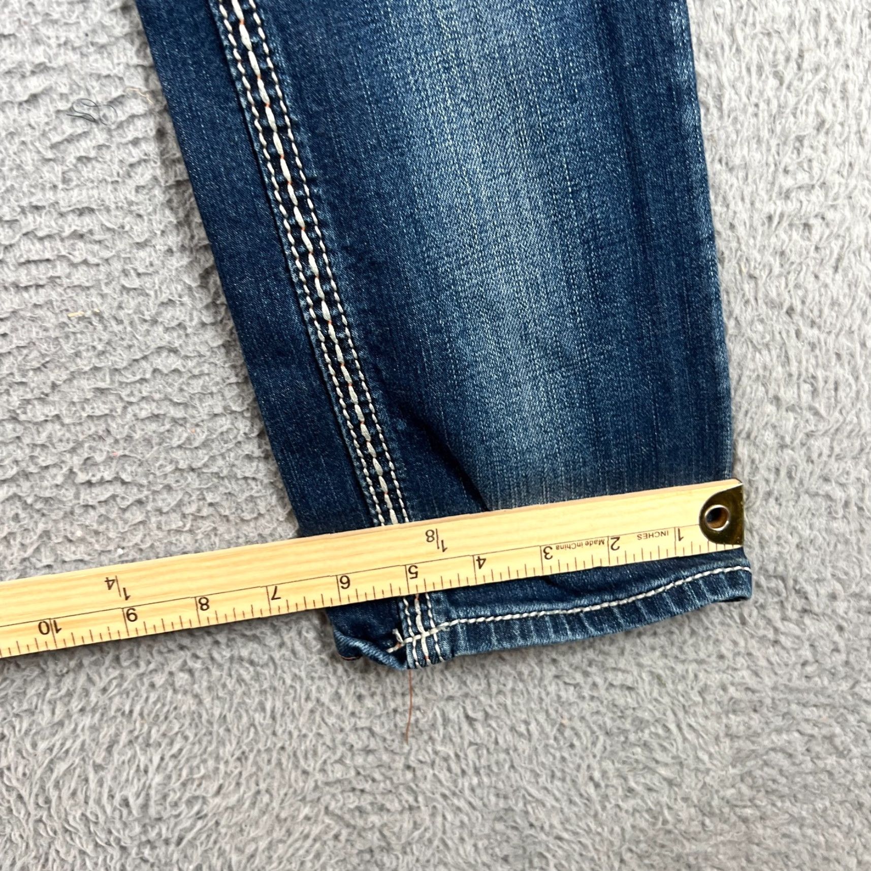 Vintage Rock Revival Jeans Womens 28 Straight Dark Wash Denim Regular Fit 5-Pocket Blue Size 28" / US 6 / IT 42 - 6 Thumbnail