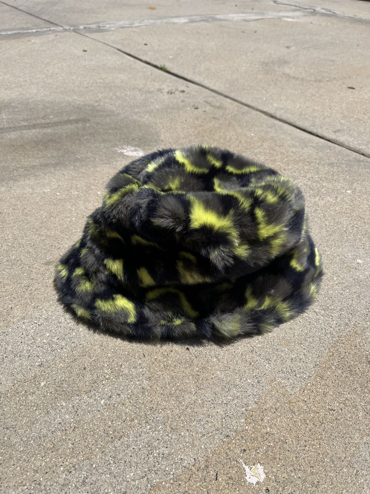 Sundae School Sundae School Kushmas Smoking Bucket Hat Size ONE SIZE - 7 Thumbnail