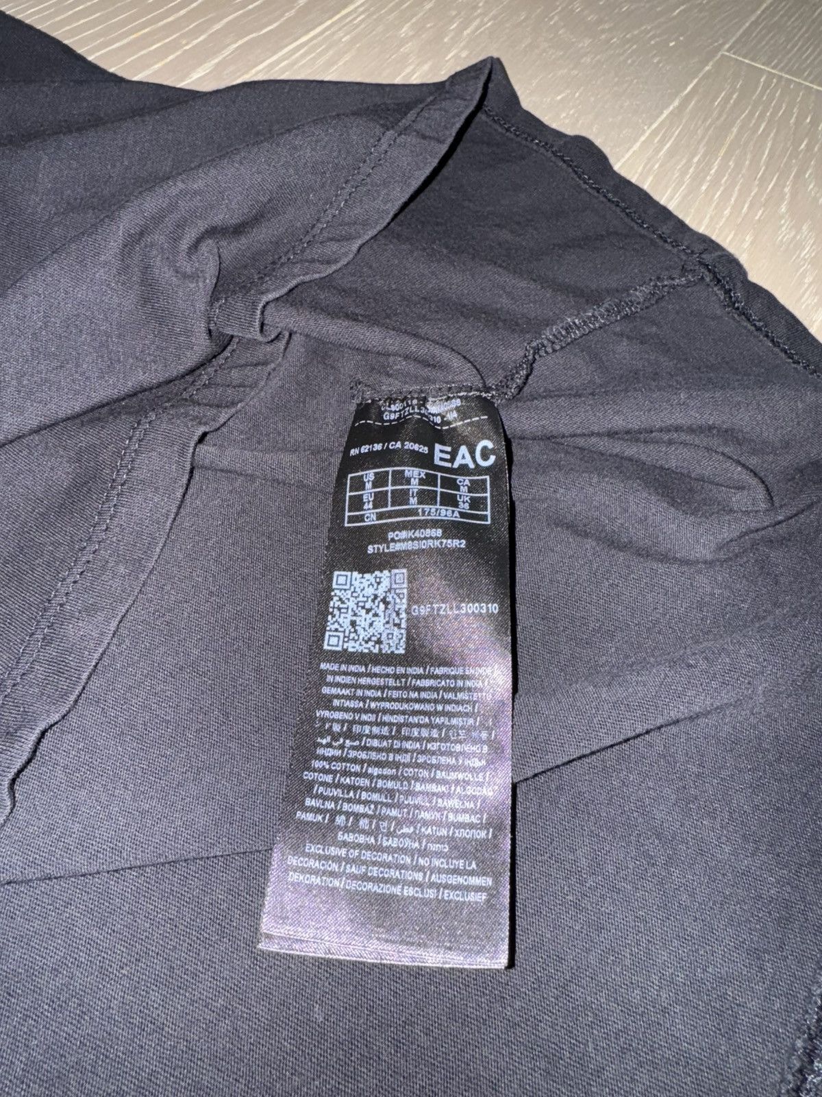 Guess Guess Logo Tee Size US M / EU 48-50 / 2 - 4 Thumbnail