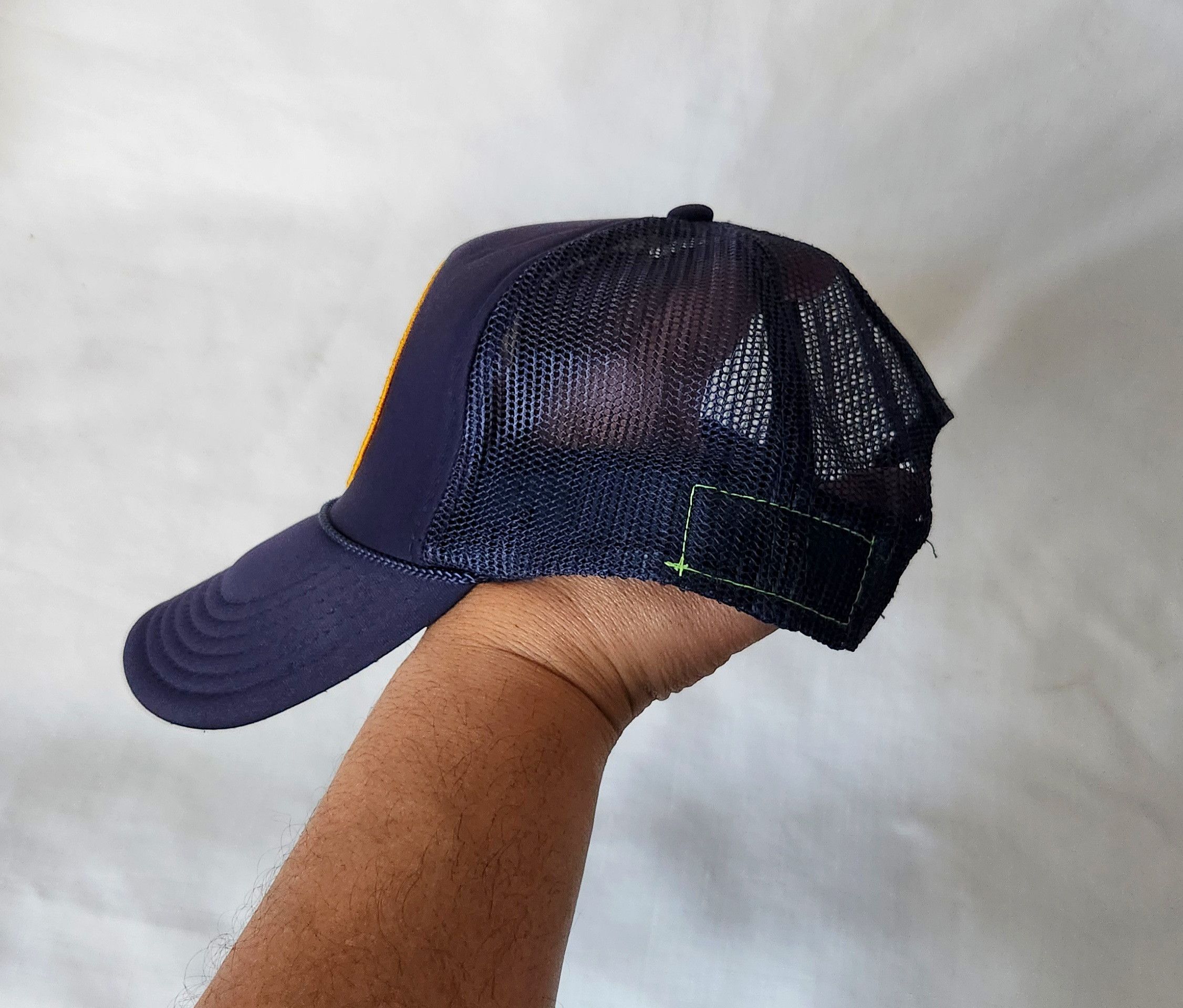 Aviator Nation AVIATOR NATION Rare Unisex Laguna Beach CA. TRUCKER HAT Size ONE SIZE - 2 Thumbnail