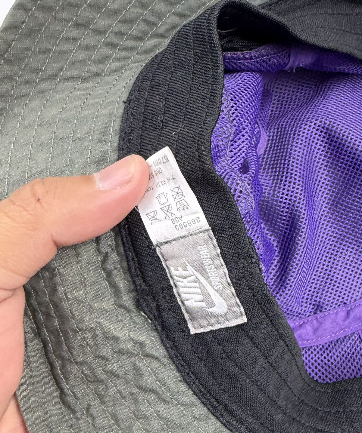 Nike nike bucket hat tc53 Size ONE SIZE - 9 Thumbnail