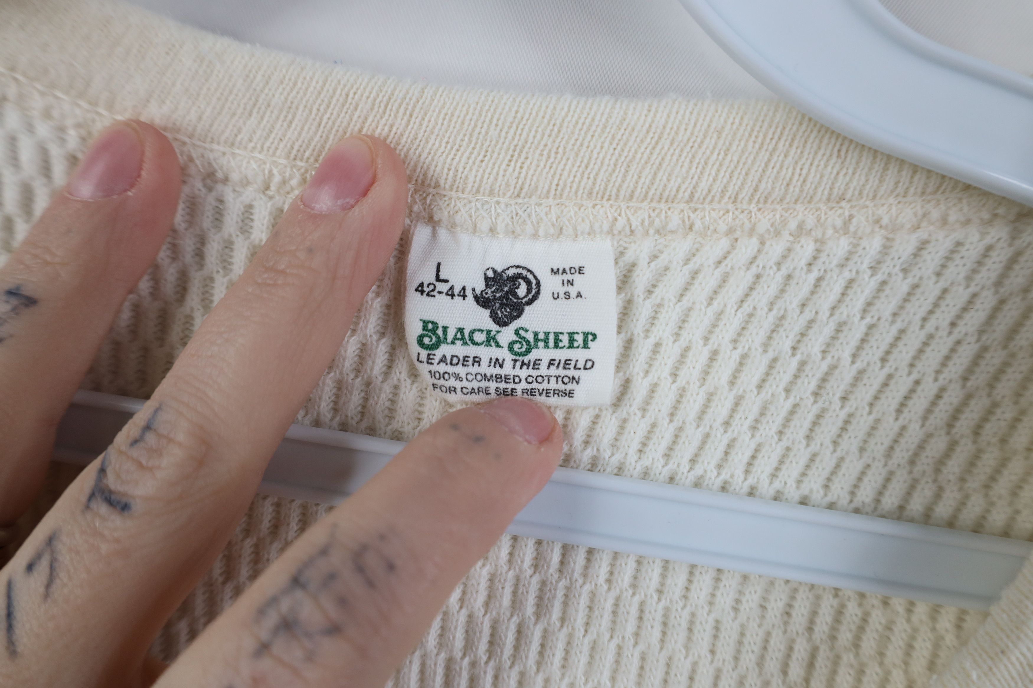 Vintage Vintage 70s Streetwear Waffle Knit Long Sleeve T-Shirt USA Size US L / EU 52-54 / 3 - 8 Thumbnail