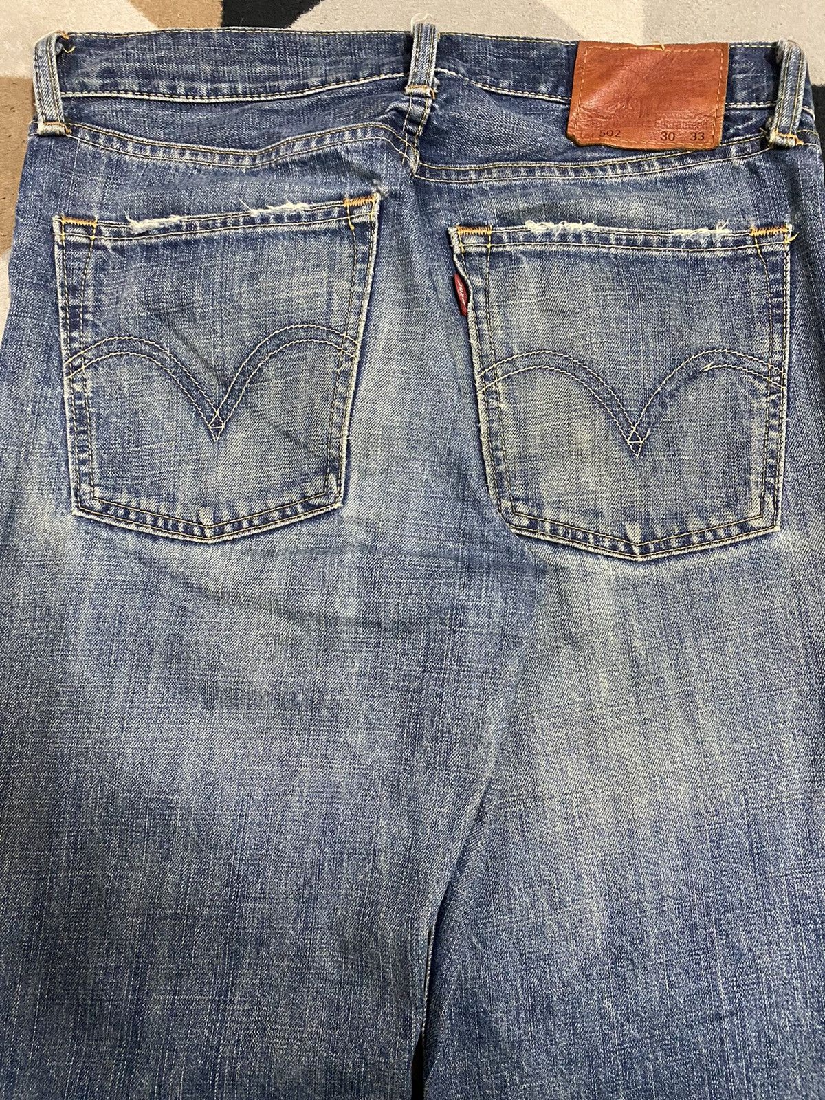 Levi's Distressed vintage Levi's 501 jeans with a relaxed fit jeans Size US 32 / EU 48 - 13 Thumbnail