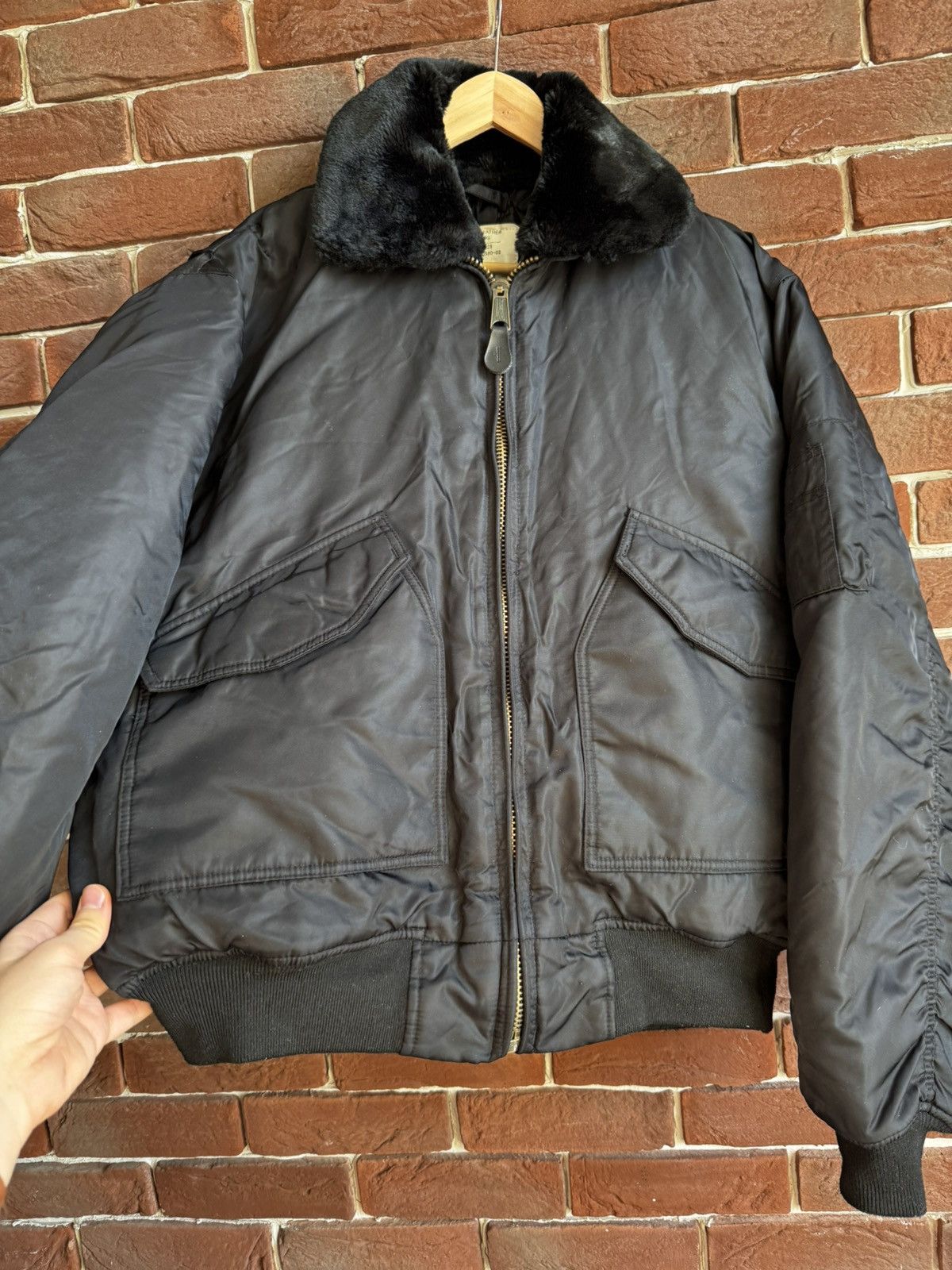 Vintage 90s Delta Ma1 Flyer Fur Neck Vintage Bomber Jacket Oversize Size US XL / EU 56 / 4 - 4 Thumbnail