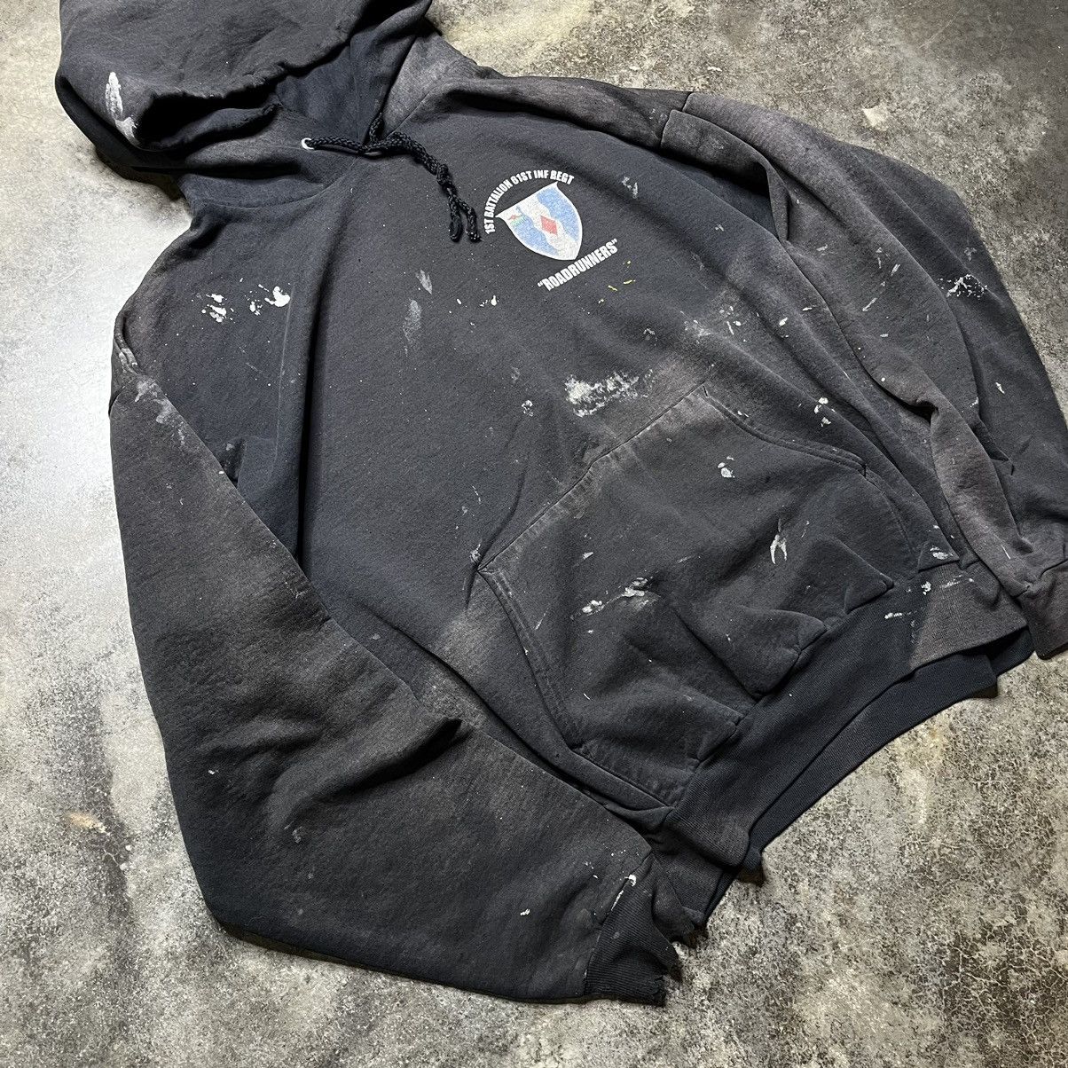 Vintage vintage army road runners thrashed black faded hoodie Size US XL / EU 56 / 4 - 8 Thumbnail