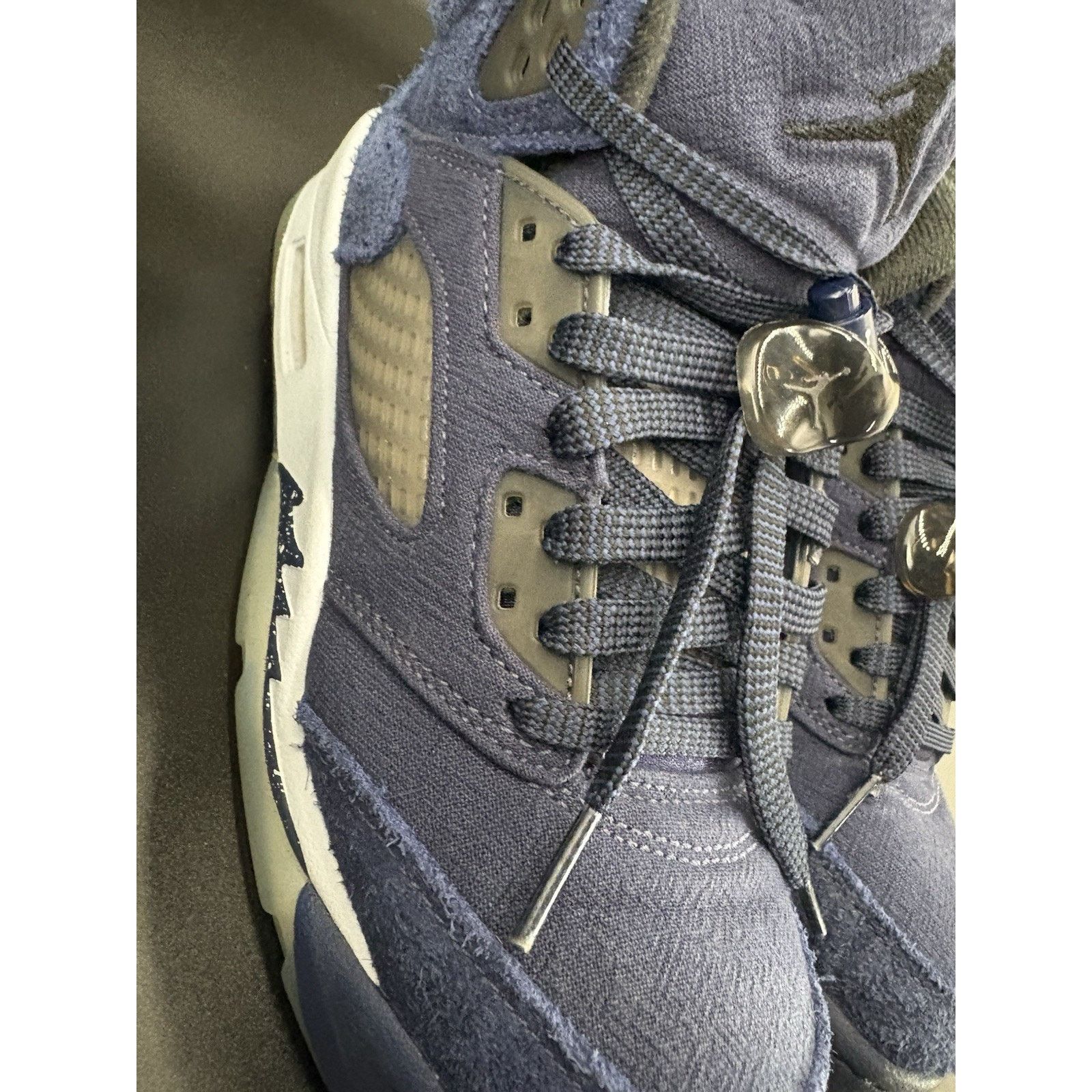 Jordan Brand Size 5Y (GS) - Air Jordan 5 Retro SE Mid Midnight Navy Size US 5 / EU 37 - 11 Thumbnail