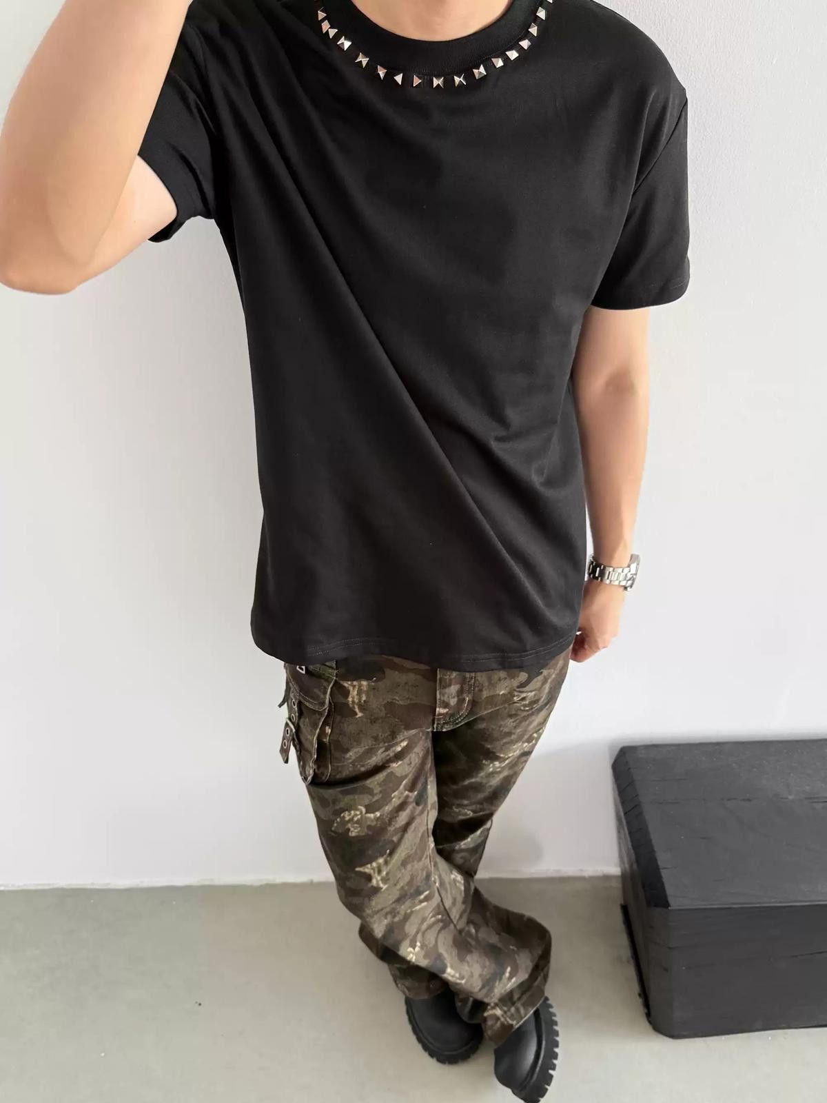 Other Studded Crew Neck T-Shirt Size US M / EU 48-50 / 2 - 1 Thumbnail